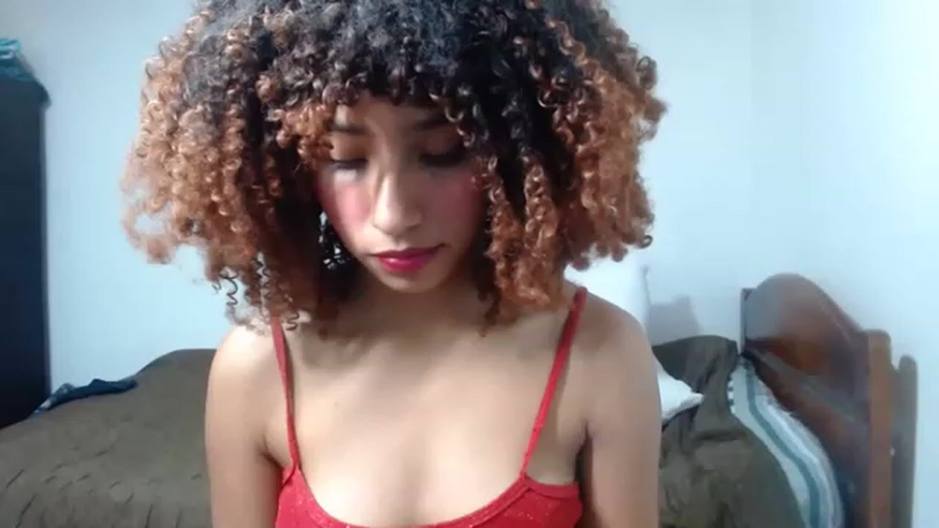 Gallery image thumbnail from Cofewithmilk's myfreecams stream on, 11/25/2022, 02:47 image 3 of 20