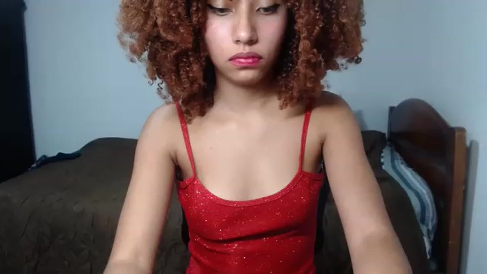 Gallery image thumbnail from Cofewithmilk's myfreecams stream on, 11/25/2022, 04:04 image 7 of 20