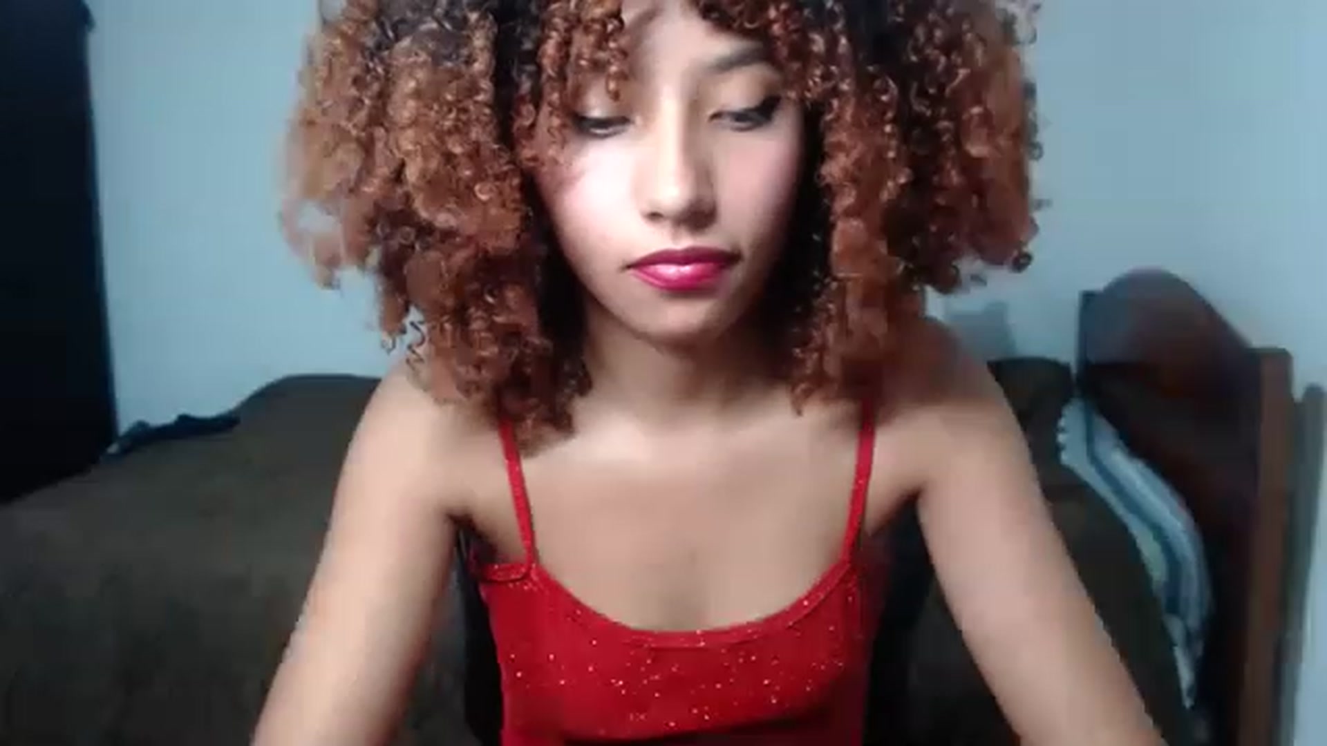 Gallery image thumbnail from Cofewithmilk's myfreecams stream on, 11/25/2022, 04:04 image 15 of 20