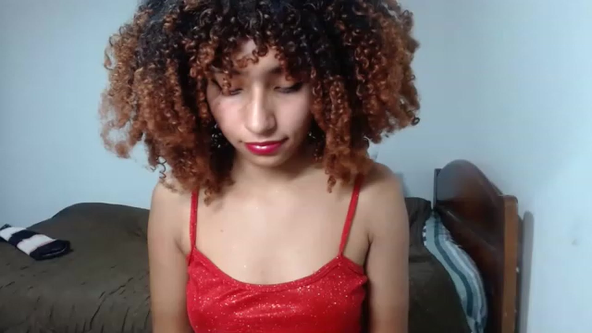 Gallery image thumbnail from Cofewithmilk's myfreecams stream on, 11/25/2022, 05:51 image 3 of 20