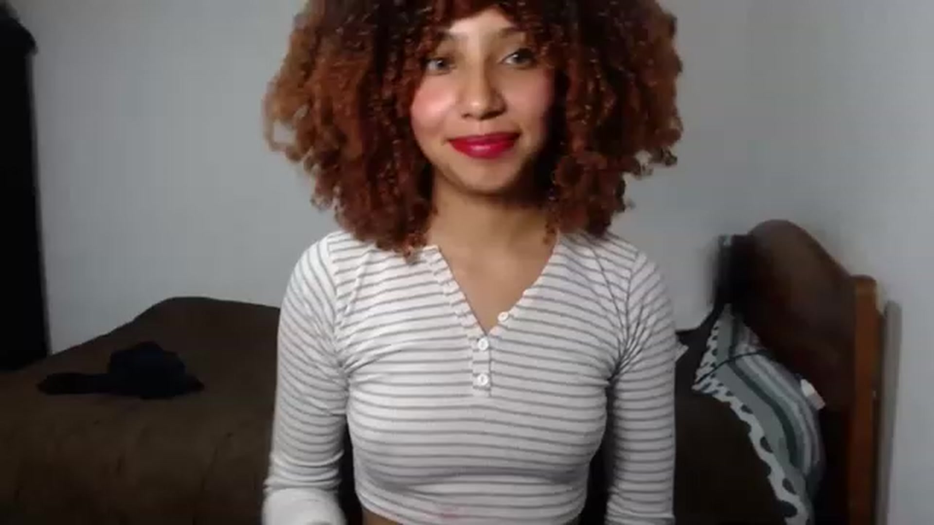 Gallery image thumbnail from Cofewithmilk's myfreecams stream on, 11/27/2022, 01:30 image 10 of 20