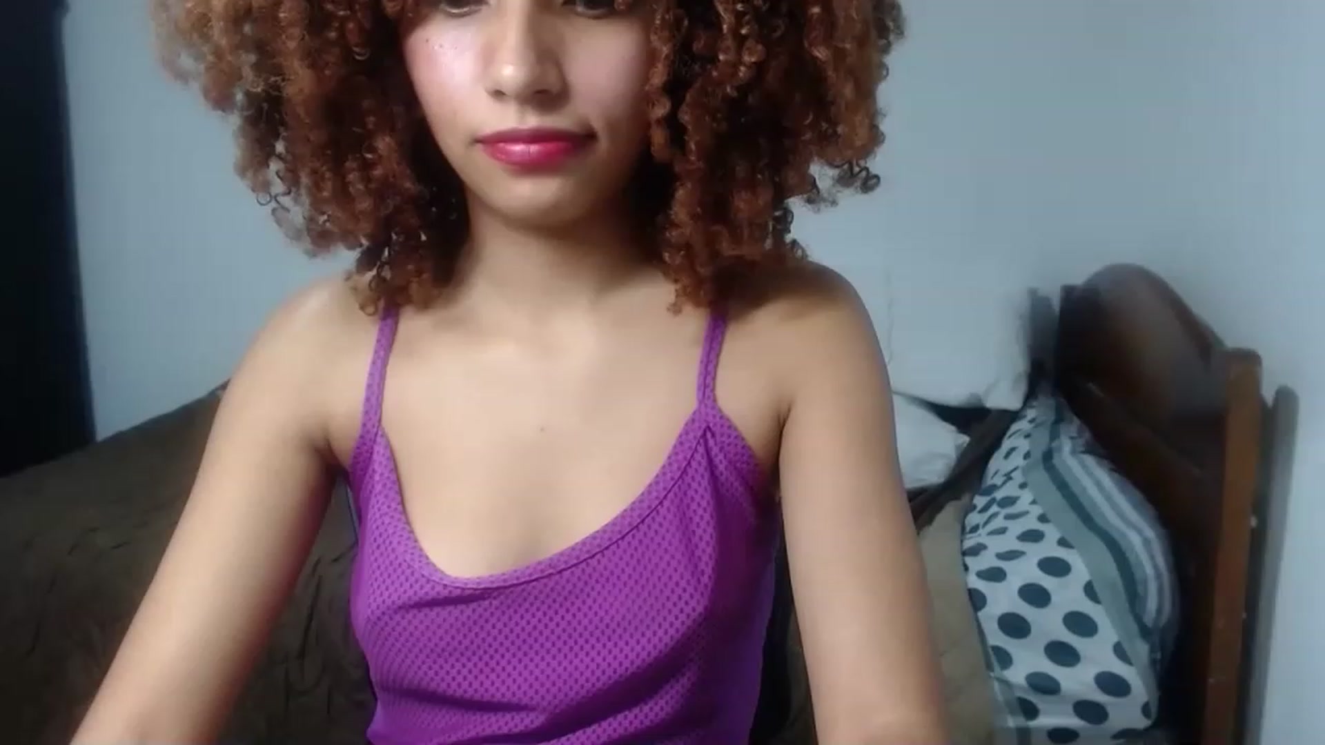 Gallery image thumbnail from Cofewithmilk's myfreecams stream on, 11/29/2022, 01:57 image 10 of 20