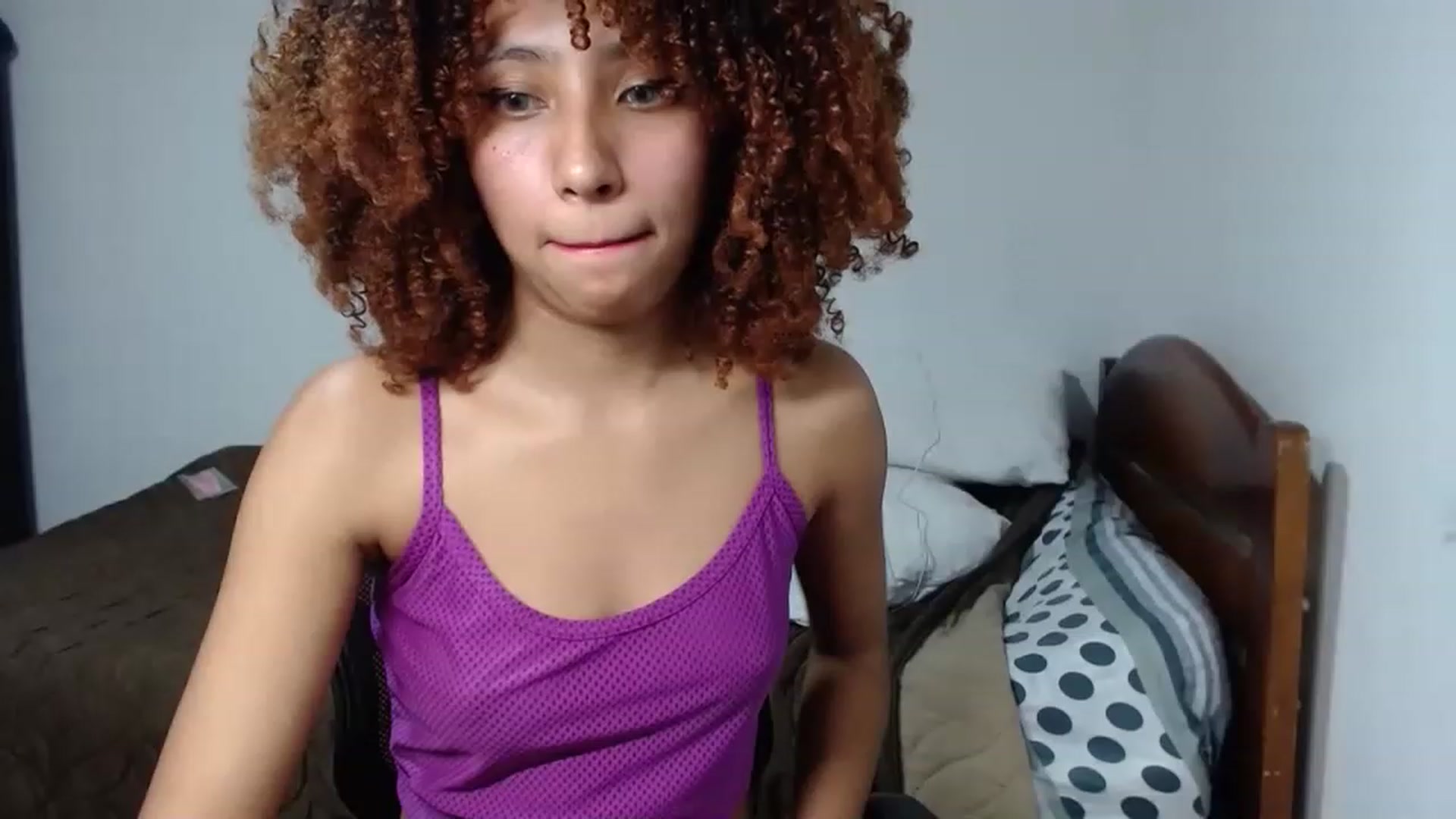 Gallery image thumbnail from Cofewithmilk's myfreecams stream on, 11/29/2022, 02:42 image 9 of 20
