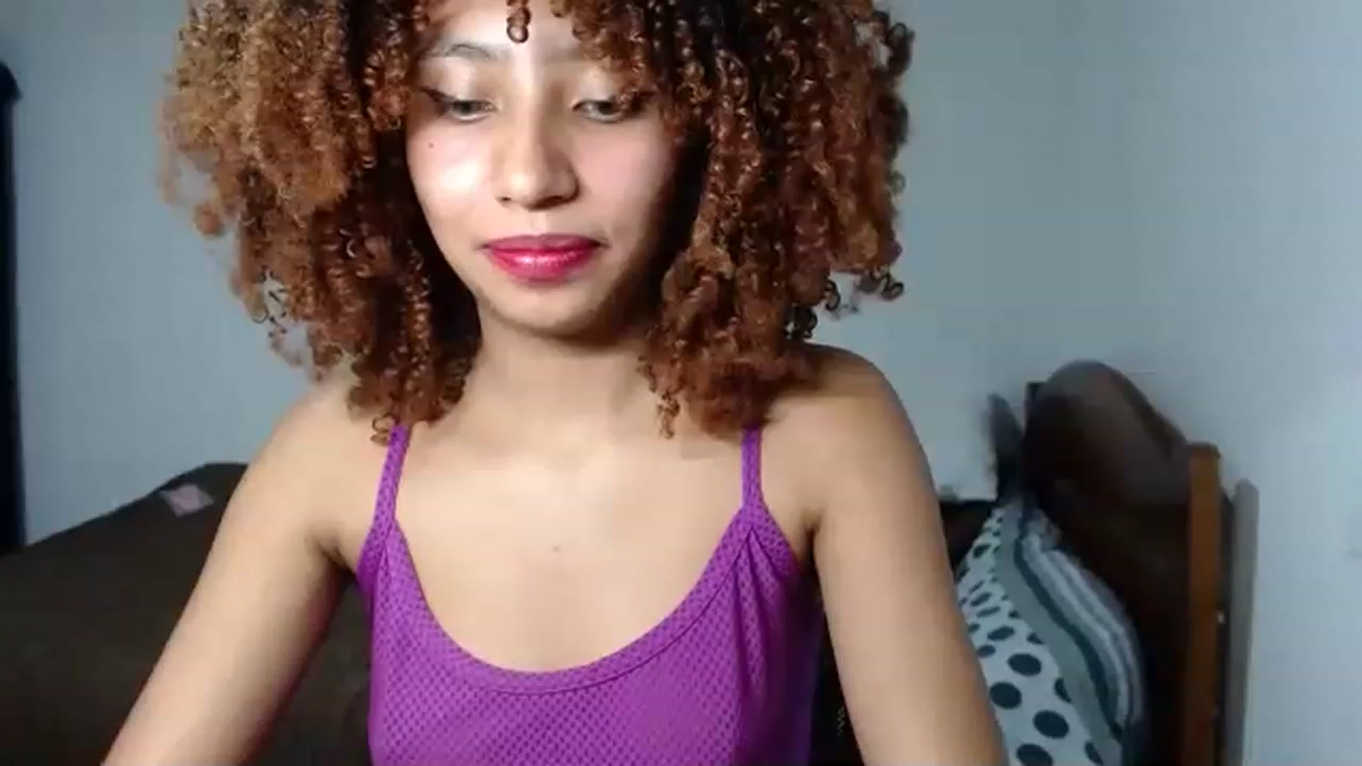 Gallery image thumbnail from Cofewithmilk's myfreecams stream on, 11/29/2022, 02:42 image 16 of 20