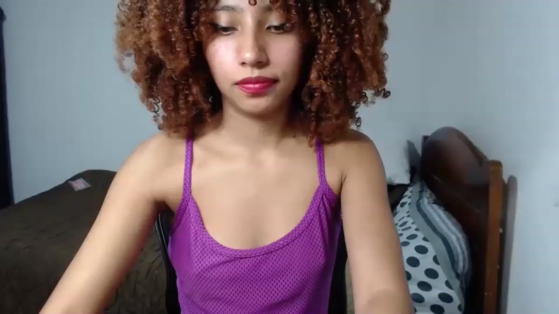 Gallery image thumbnail from Cofewithmilk's myfreecams stream on, 11/29/2022, 02:42 image 4 of 20