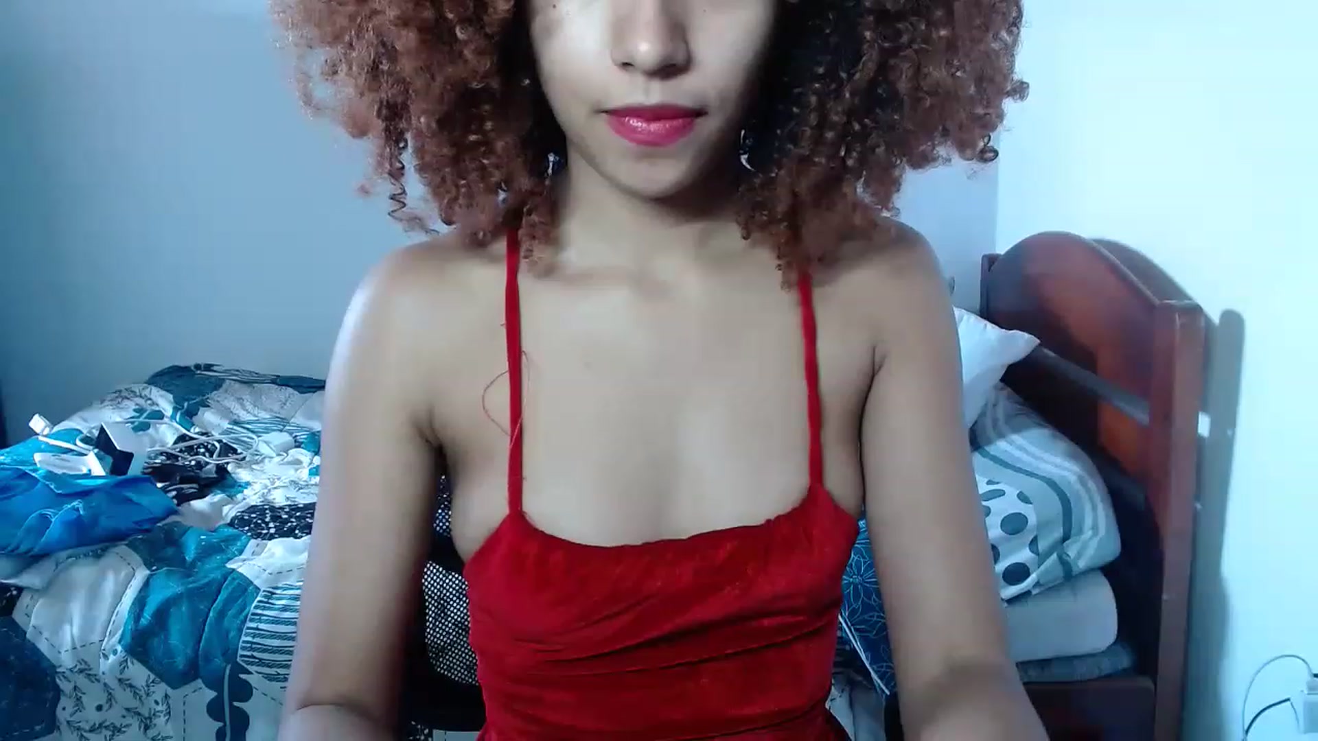 Gallery image thumbnail from Cofewithmilk's myfreecams stream on, 12/31/2022, 17:25 image 7 of 20
