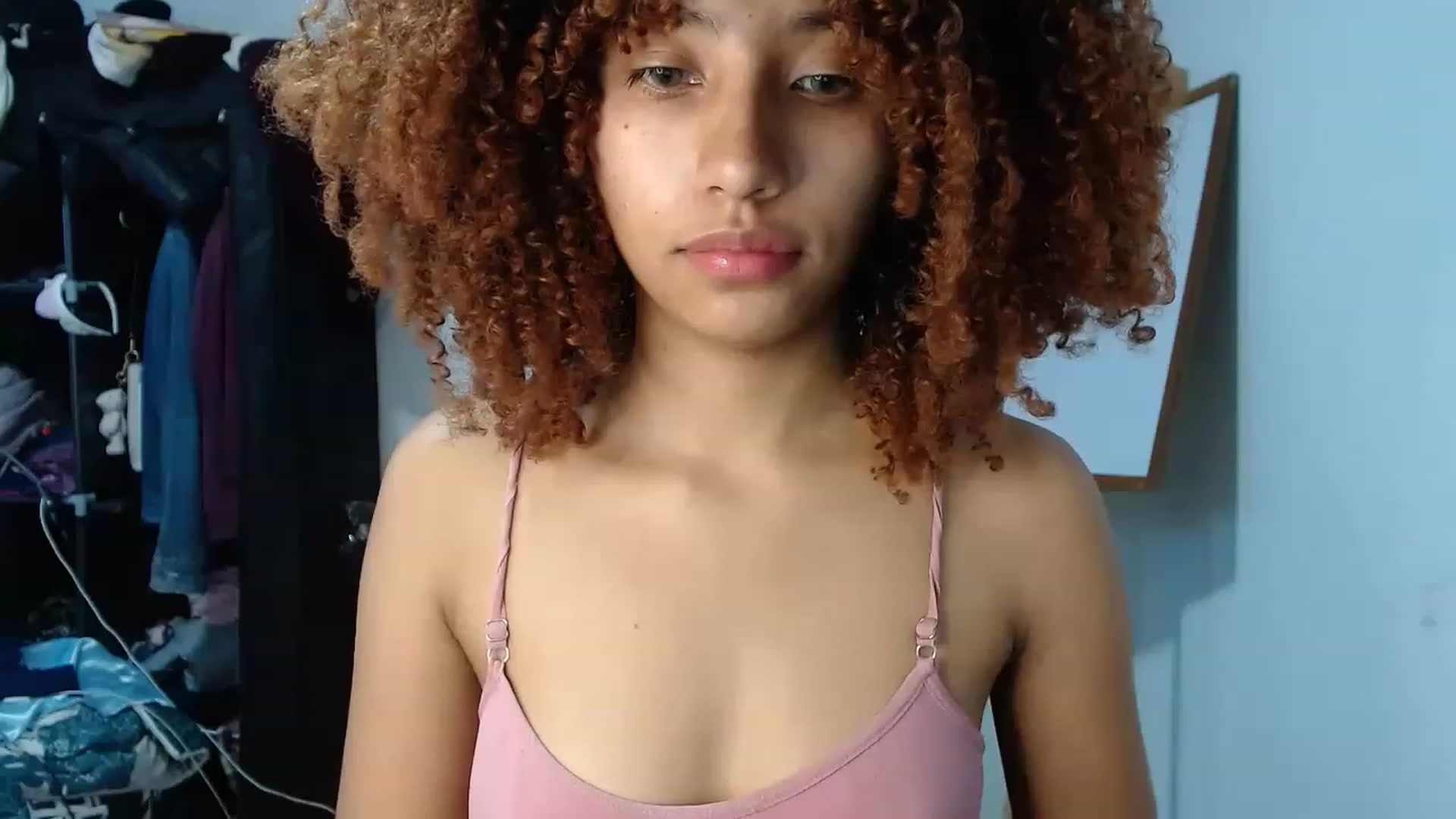 Gallery image thumbnail from Cofewithmilk's myfreecams stream on, 02/05/2023, 18:16 image 11 of 20