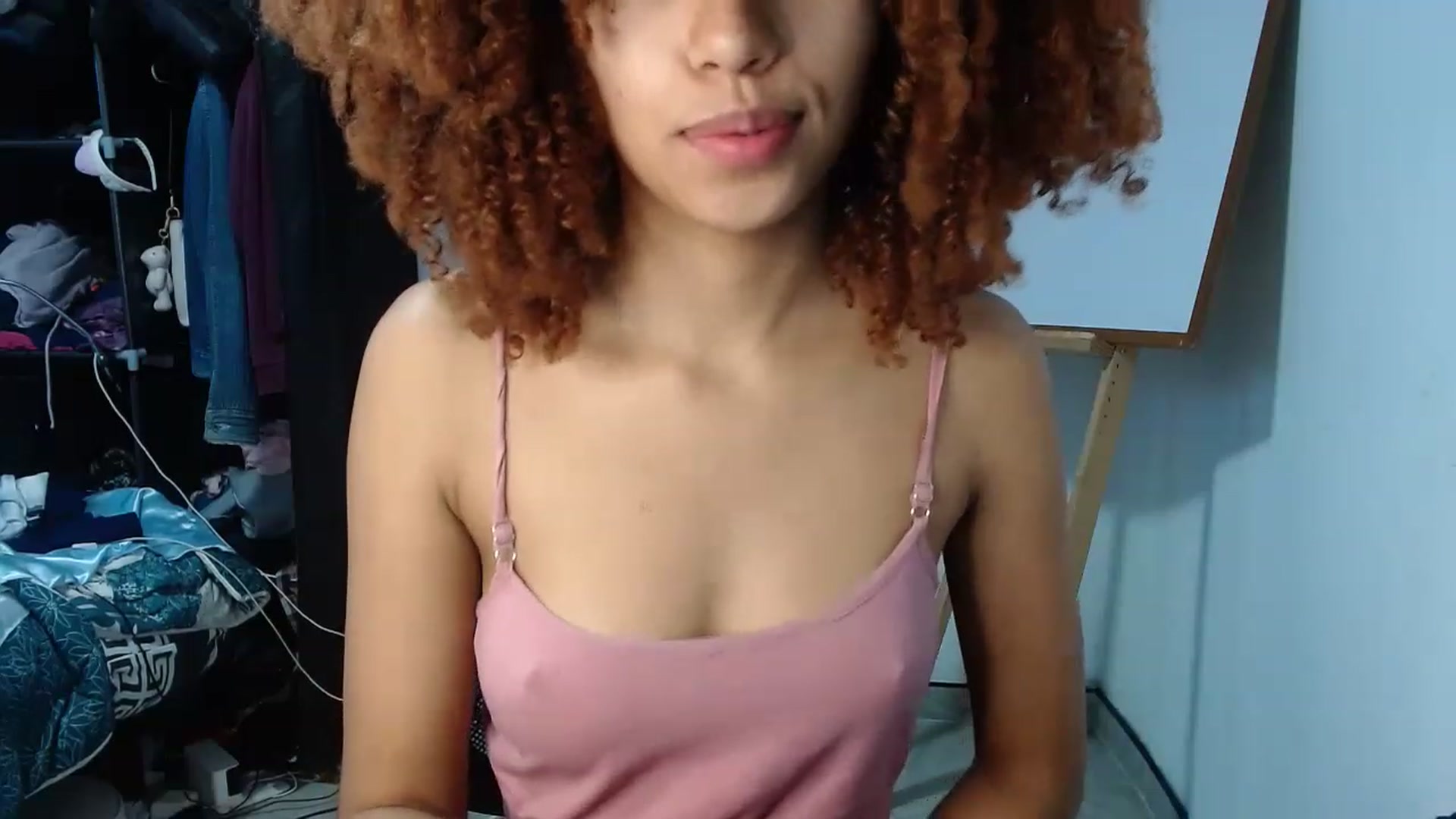 Gallery image thumbnail from Cofewithmilk's myfreecams stream on, 02/05/2023, 18:16 image 19 of 20