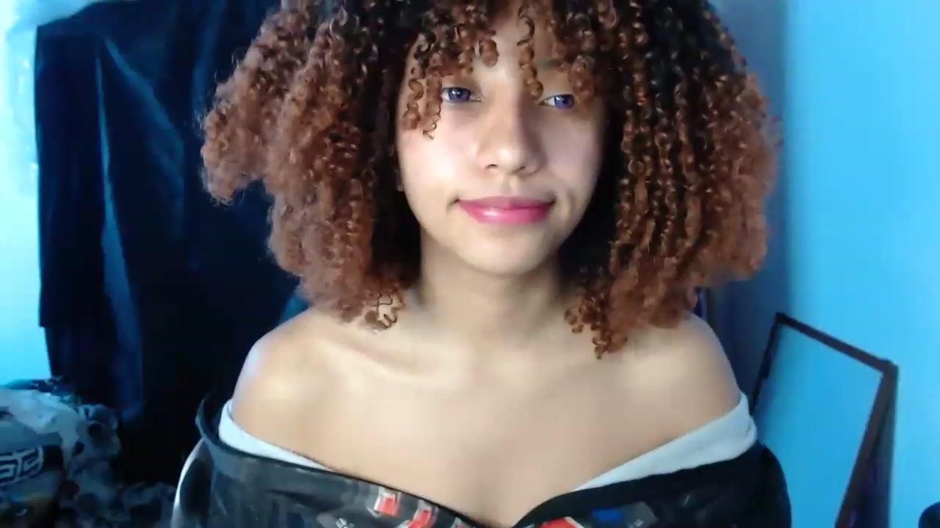 Gallery image thumbnail from Cofewithmilk's myfreecams stream on, 02/26/2023, 17:32 image 13 of 20