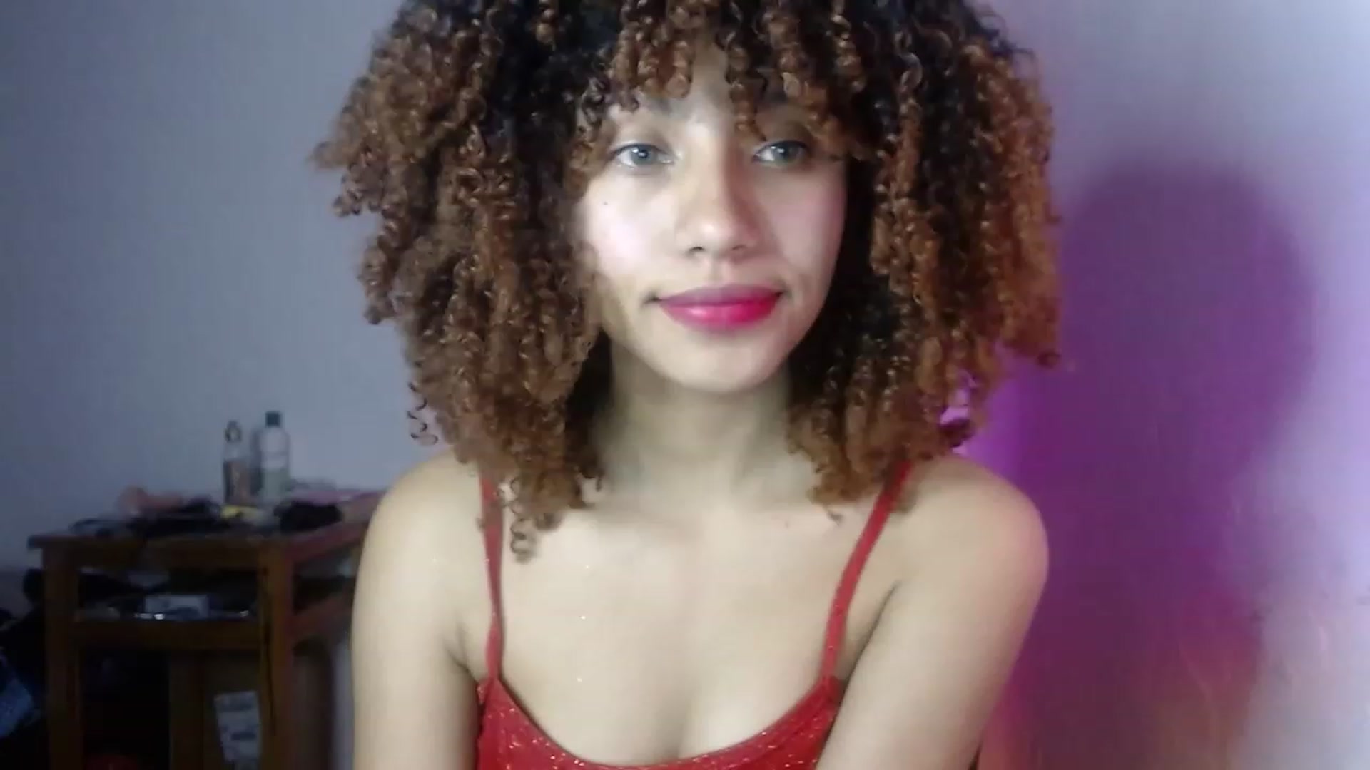 Gallery image thumbnail from Cofewithmilk's myfreecams stream on, 03/17/2023, 04:41 image 1 of 20