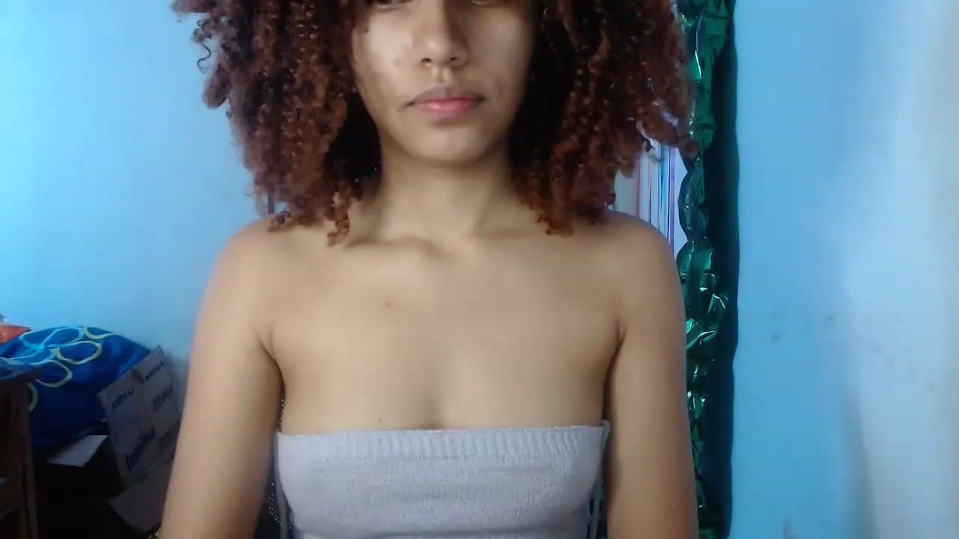 Gallery image thumbnail from Cofewithmilk's myfreecams stream on, 03/28/2023, 14:25 image 9 of 20
