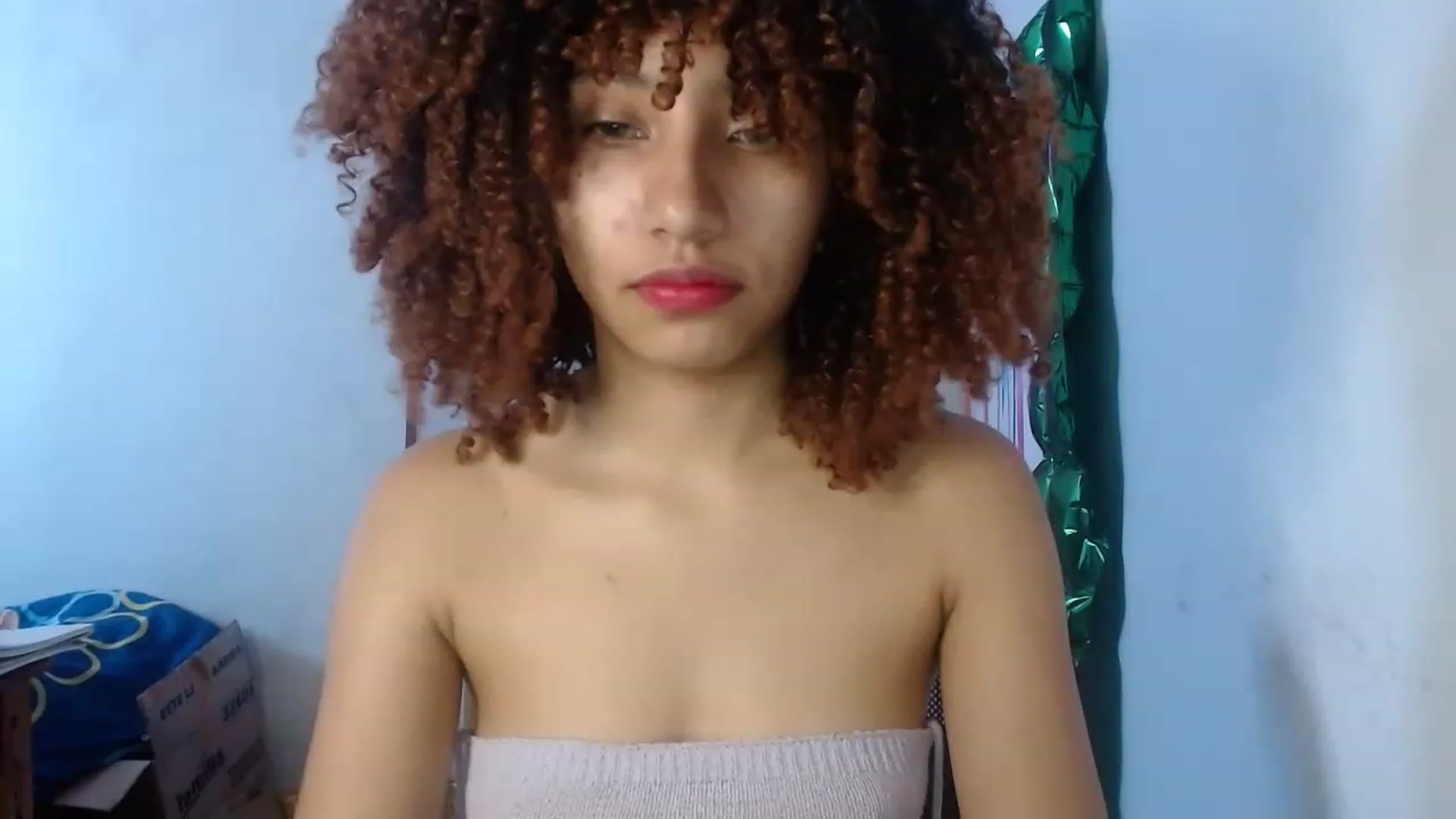 Gallery image thumbnail from Cofewithmilk's myfreecams stream on, 03/28/2023, 14:48 image 2 of 20