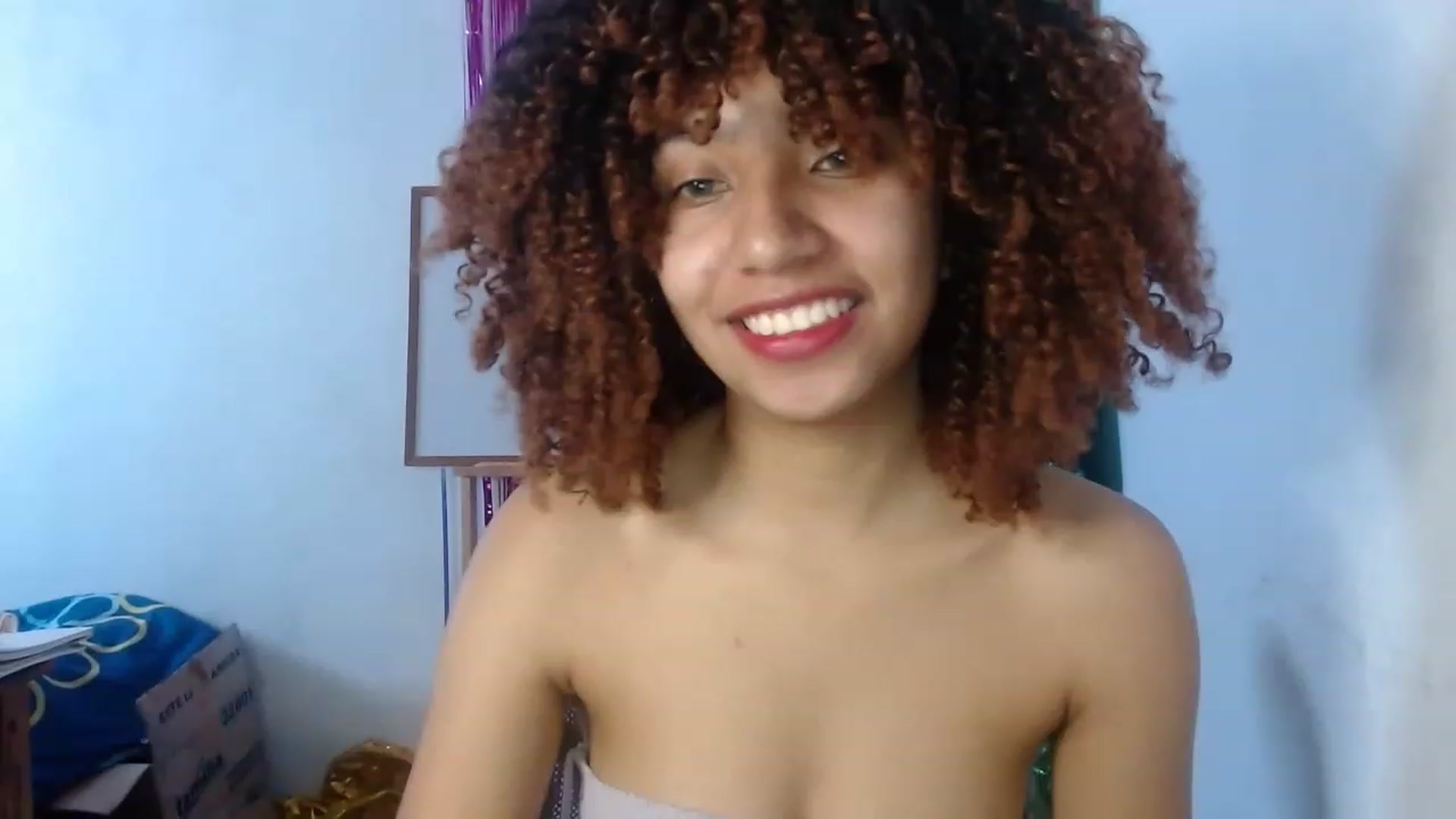 Gallery image thumbnail from Cofewithmilk's myfreecams stream on, 03/28/2023, 14:48 image 7 of 20
