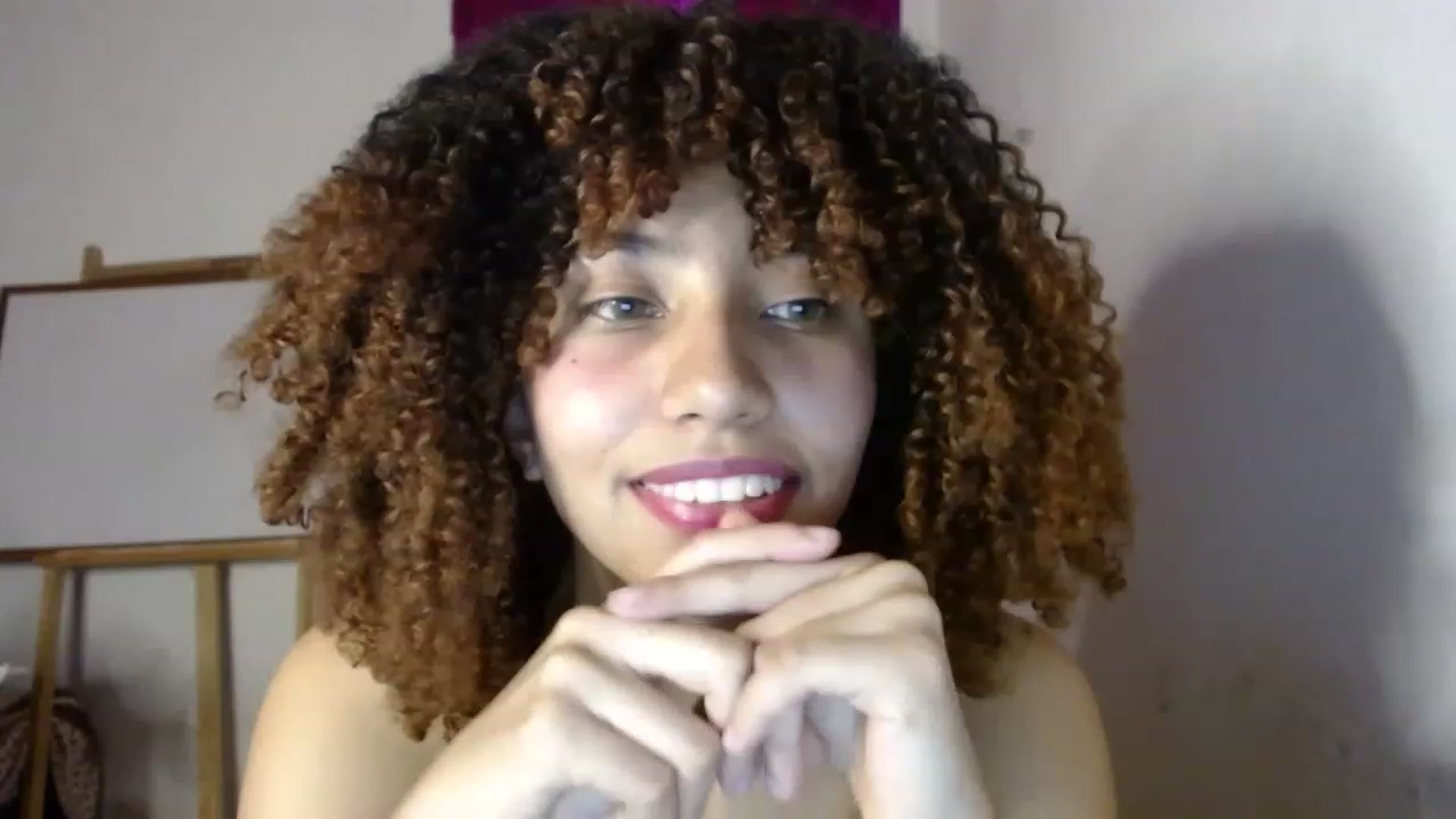 Gallery image thumbnail from Cofewithmilk's myfreecams stream on, 04/07/2023, 01:23 image 12 of 20