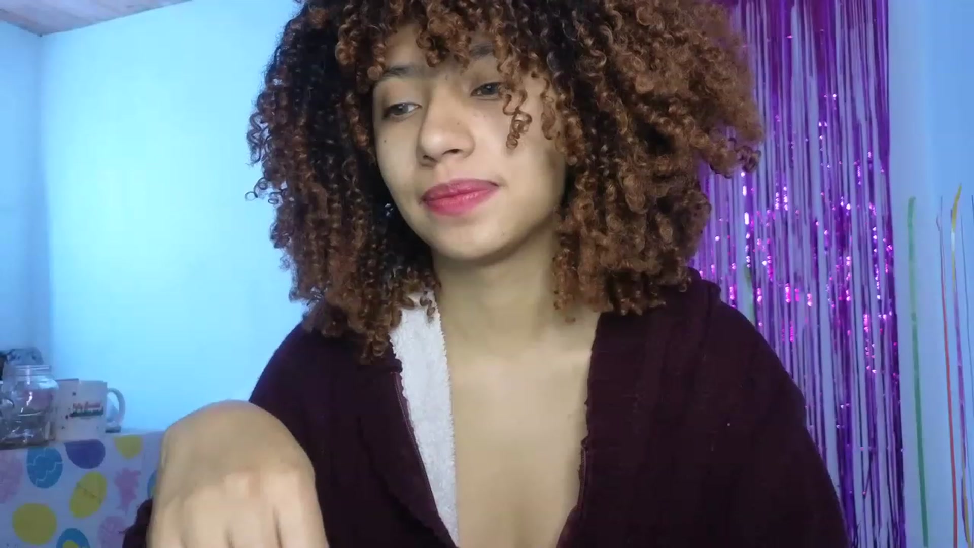 Gallery image thumbnail from Cofewithmilk's myfreecams stream on, 04/15/2023, 16:04 image 17 of 20