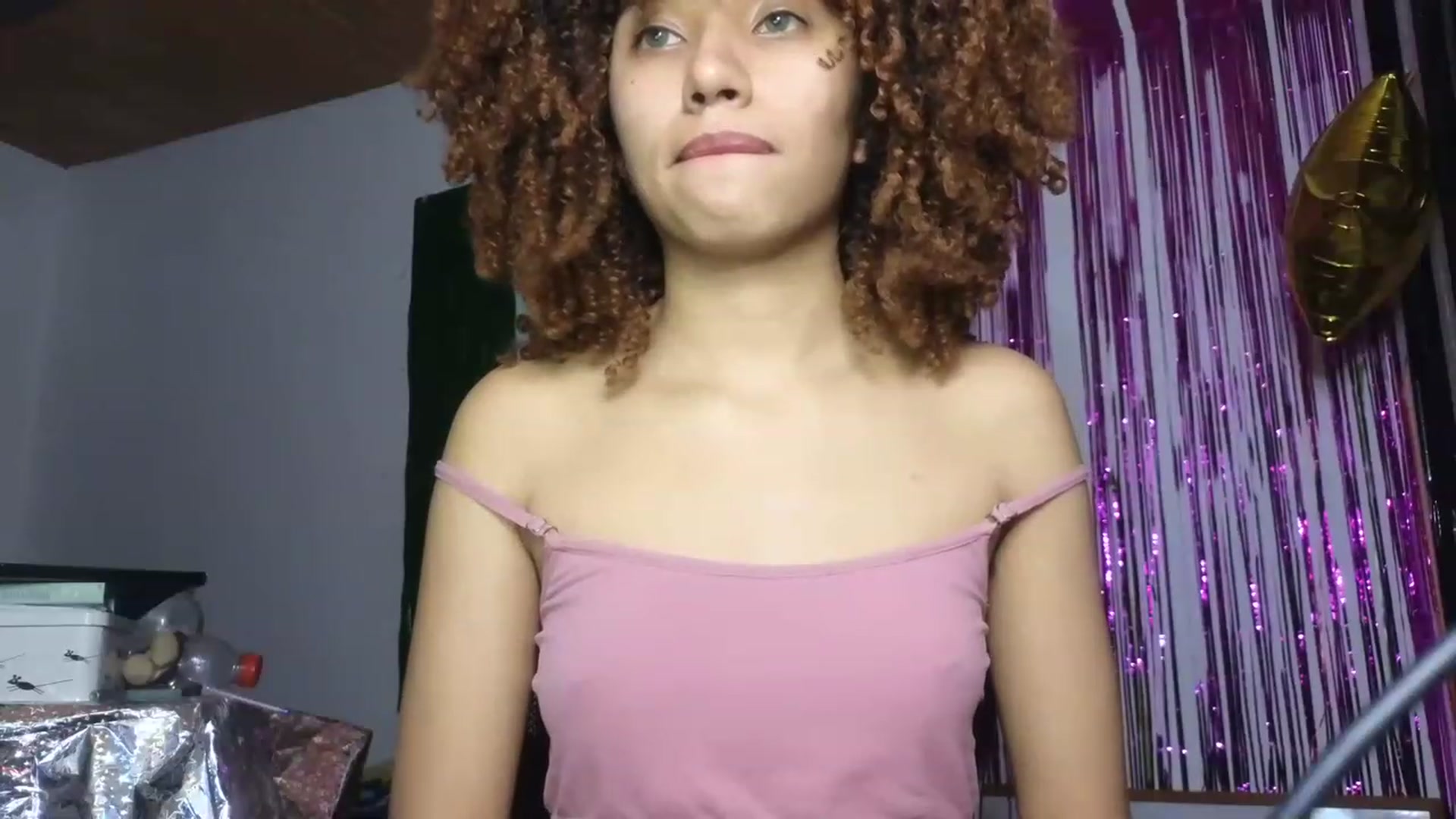 Gallery image thumbnail from Cofewithmilk's myfreecams stream on, 04/26/2023, 03:29 image 12 of 20