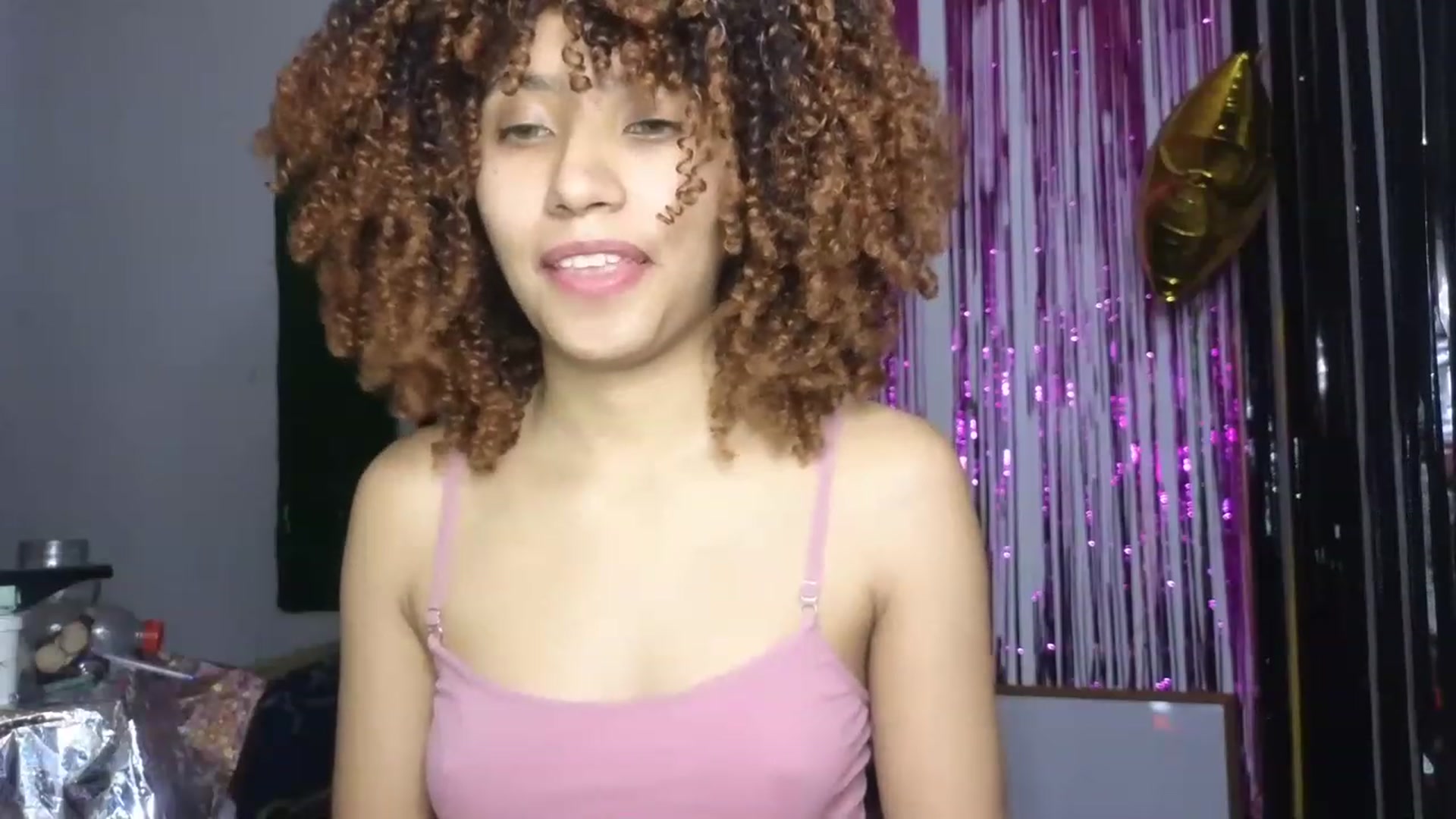 Gallery image thumbnail from Cofewithmilk's myfreecams stream on, 04/26/2023, 03:29 image 16 of 20