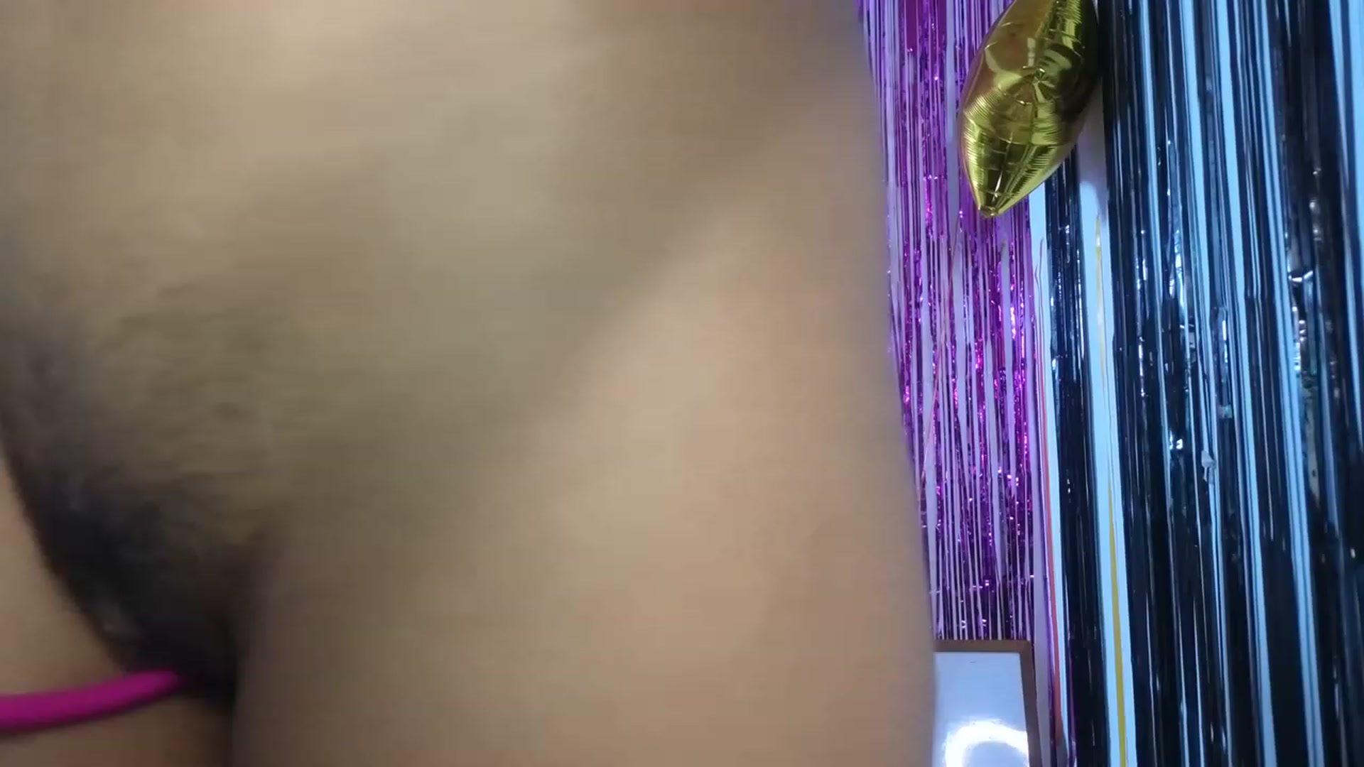 Gallery image thumbnail from Cofewithmilk's myfreecams stream on, 04/28/2023, 18:42 image 5 of 20