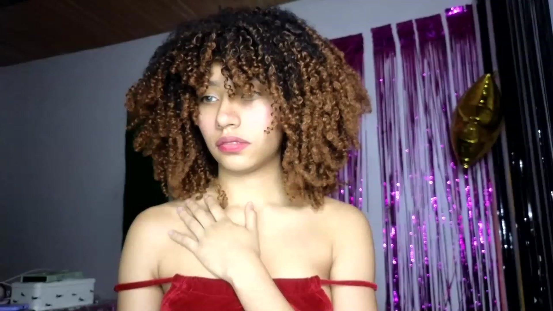 Gallery image thumbnail from Cofewithmilk's myfreecams stream on, 04/29/2023, 02:56 image 4 of 20