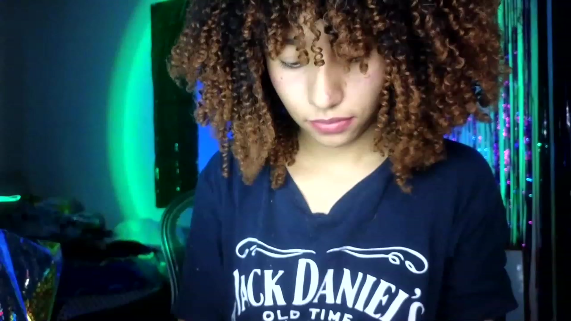 Gallery image thumbnail from Cofewithmilk's myfreecams stream on, 05/03/2023, 05:13 image 11 of 20