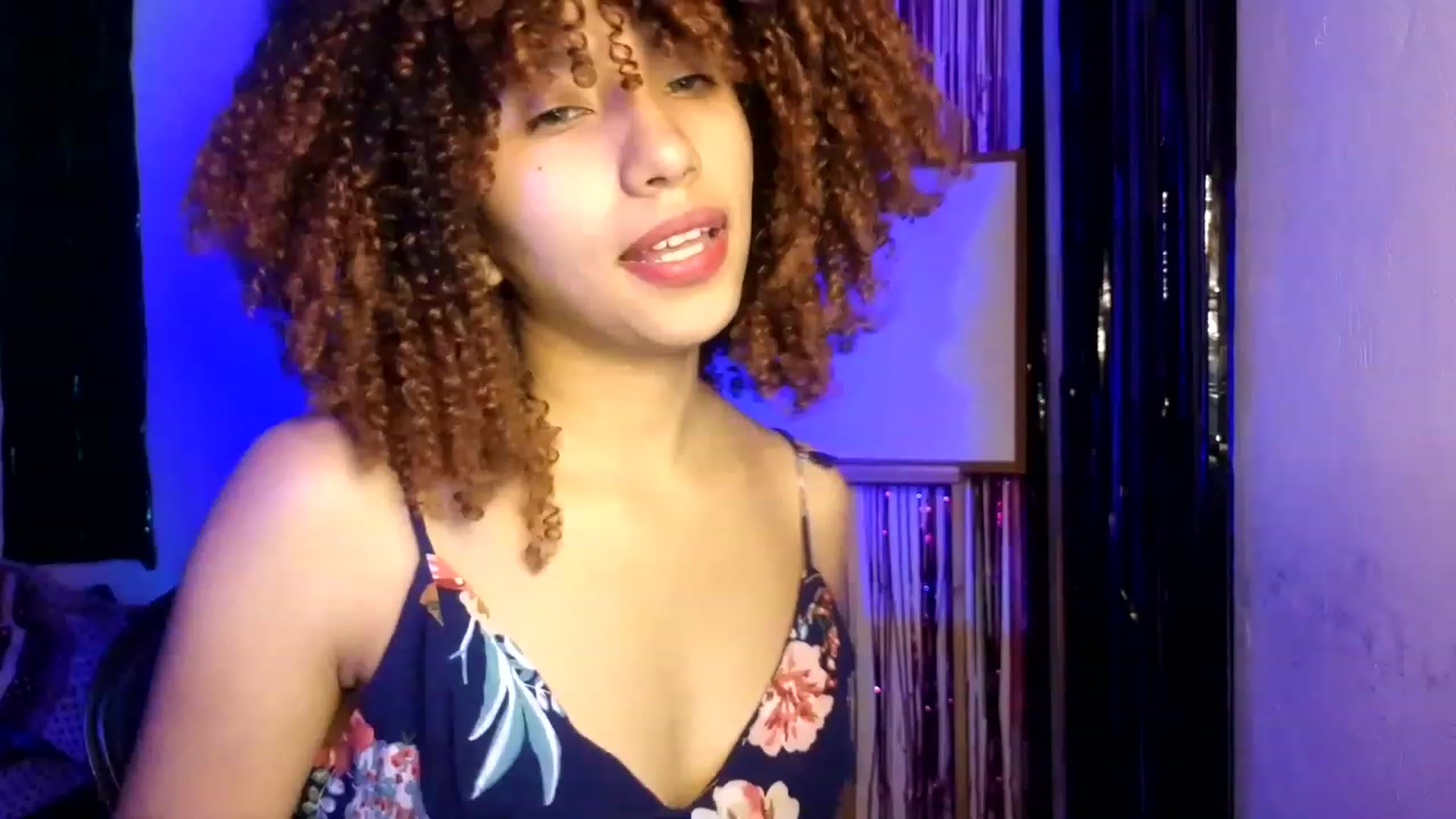 Gallery image thumbnail from Cofewithmilk's myfreecams stream on, 05/05/2023, 24:01 image 3 of 20