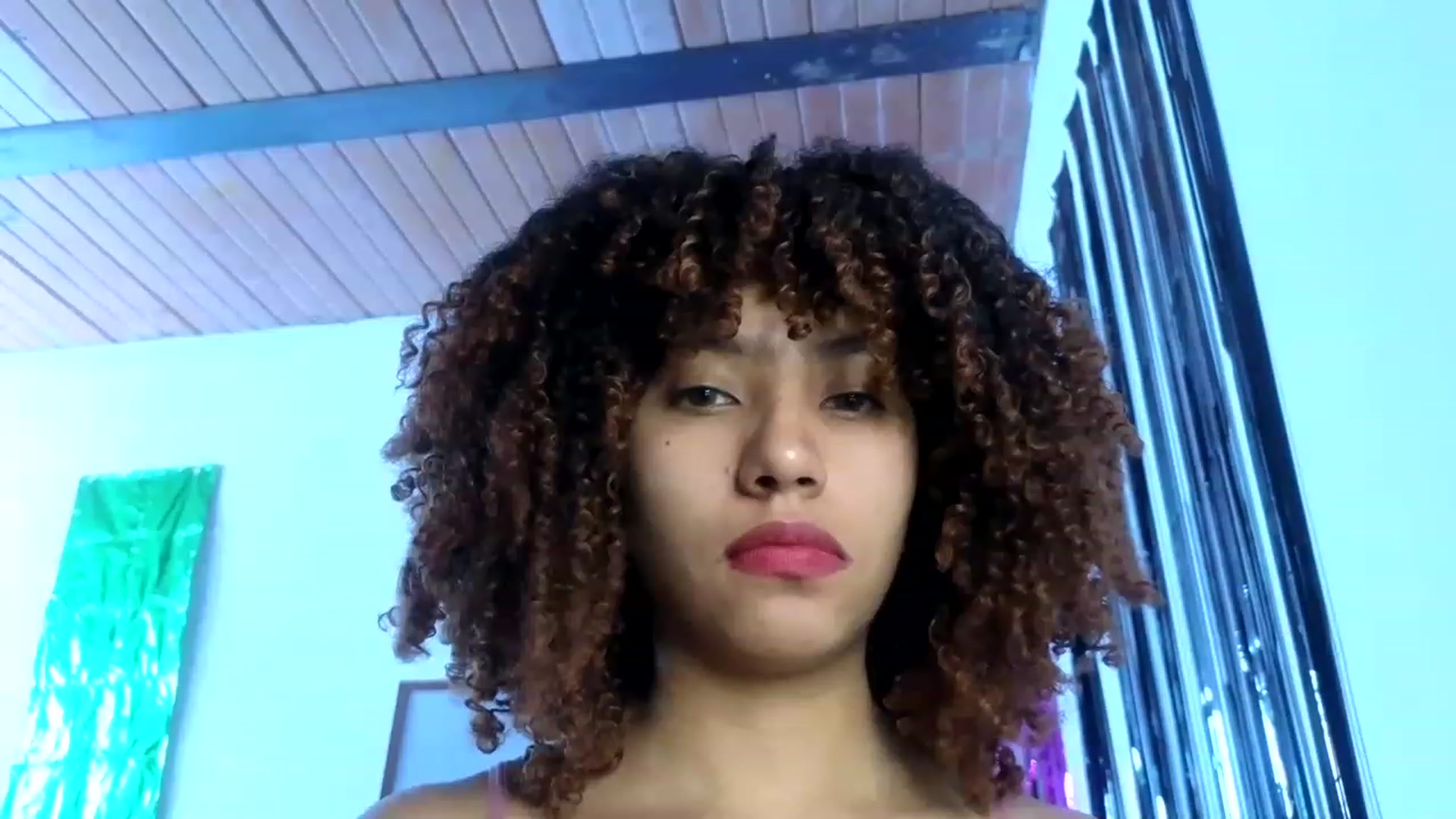 Gallery image thumbnail from Cofewithmilk's myfreecams stream on, 05/09/2023, 19:43 image 10 of 20