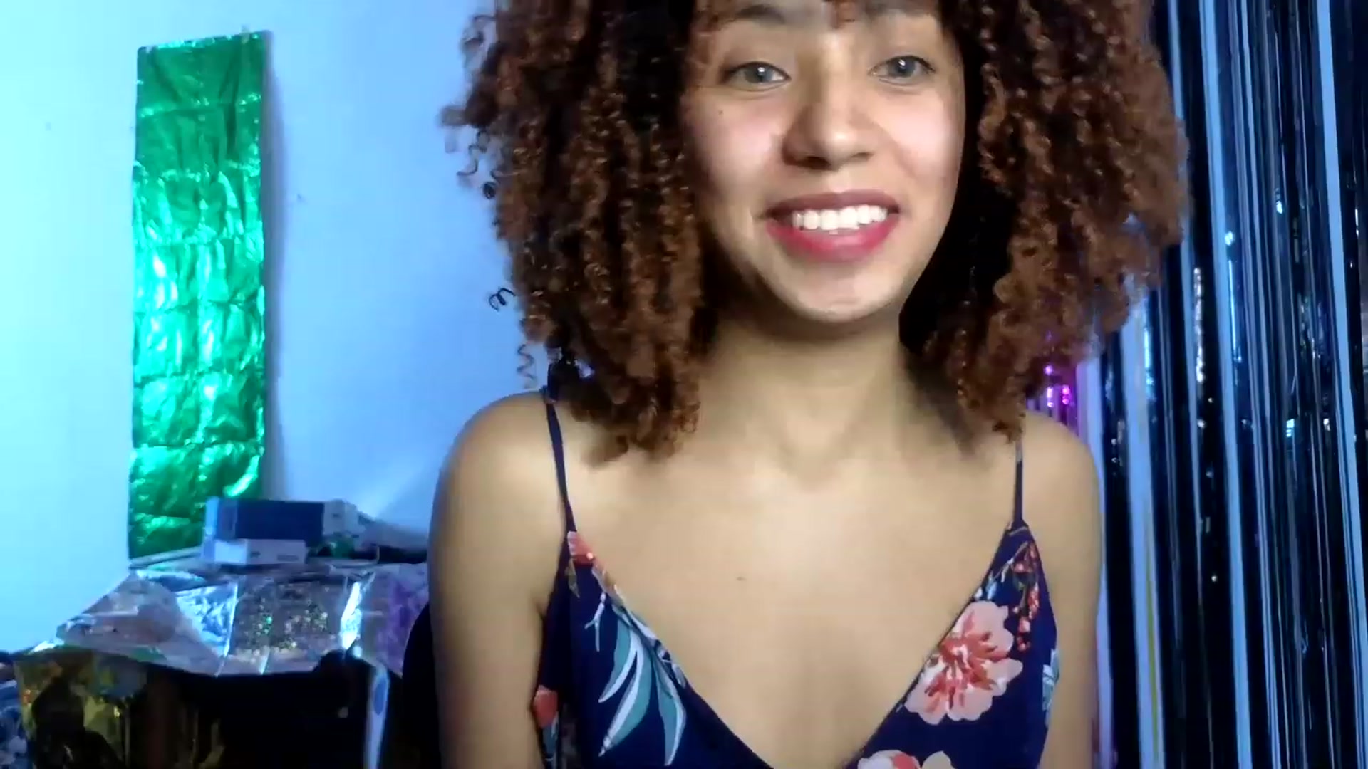 Gallery image thumbnail from Cofewithmilk's myfreecams stream on, 05/11/2023, 19:04 image 20 of 20