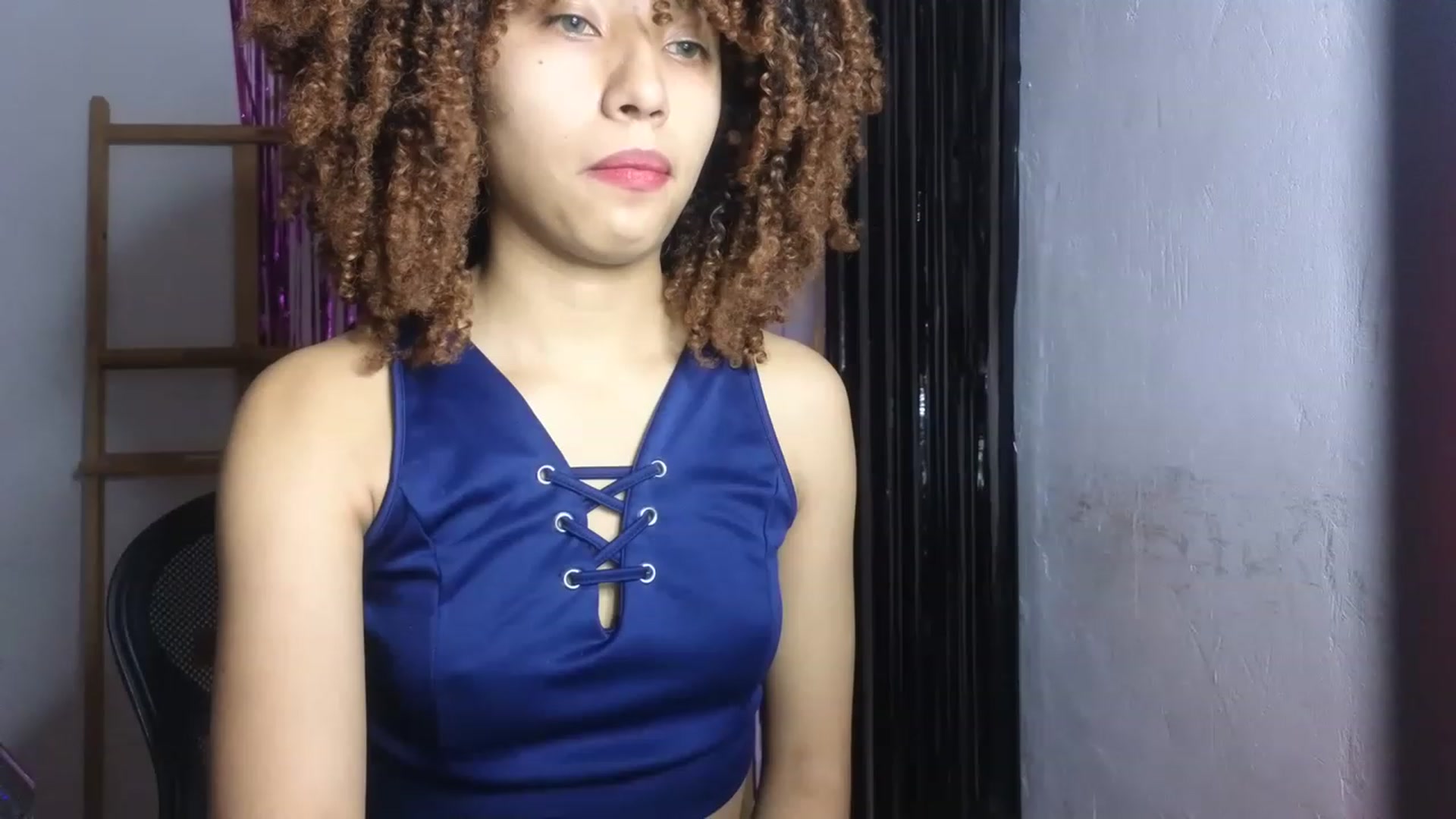 Gallery image thumbnail from Cofewithmilk's myfreecams stream on, 05/19/2023, 01:03 image 6 of 20