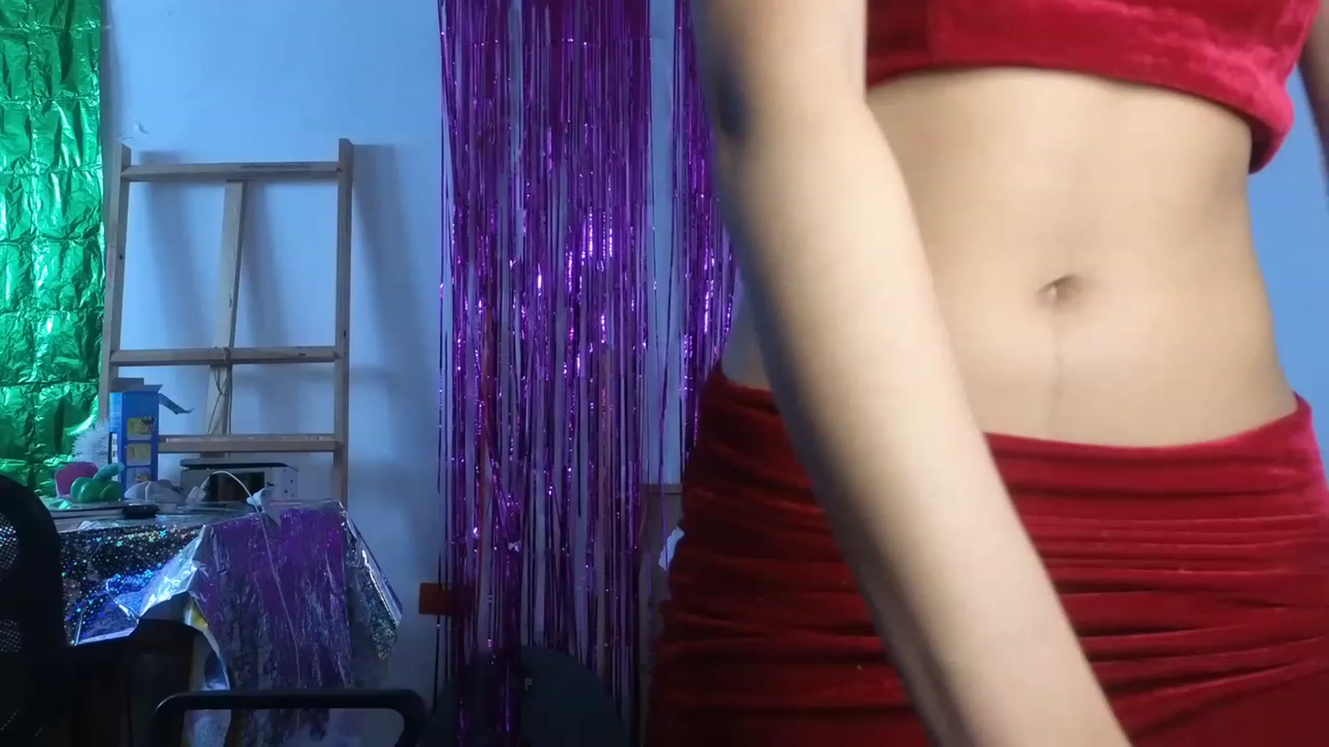 Gallery image thumbnail from Cofewithmilk's myfreecams stream on, 05/28/2023, 19:46 image 5 of 20