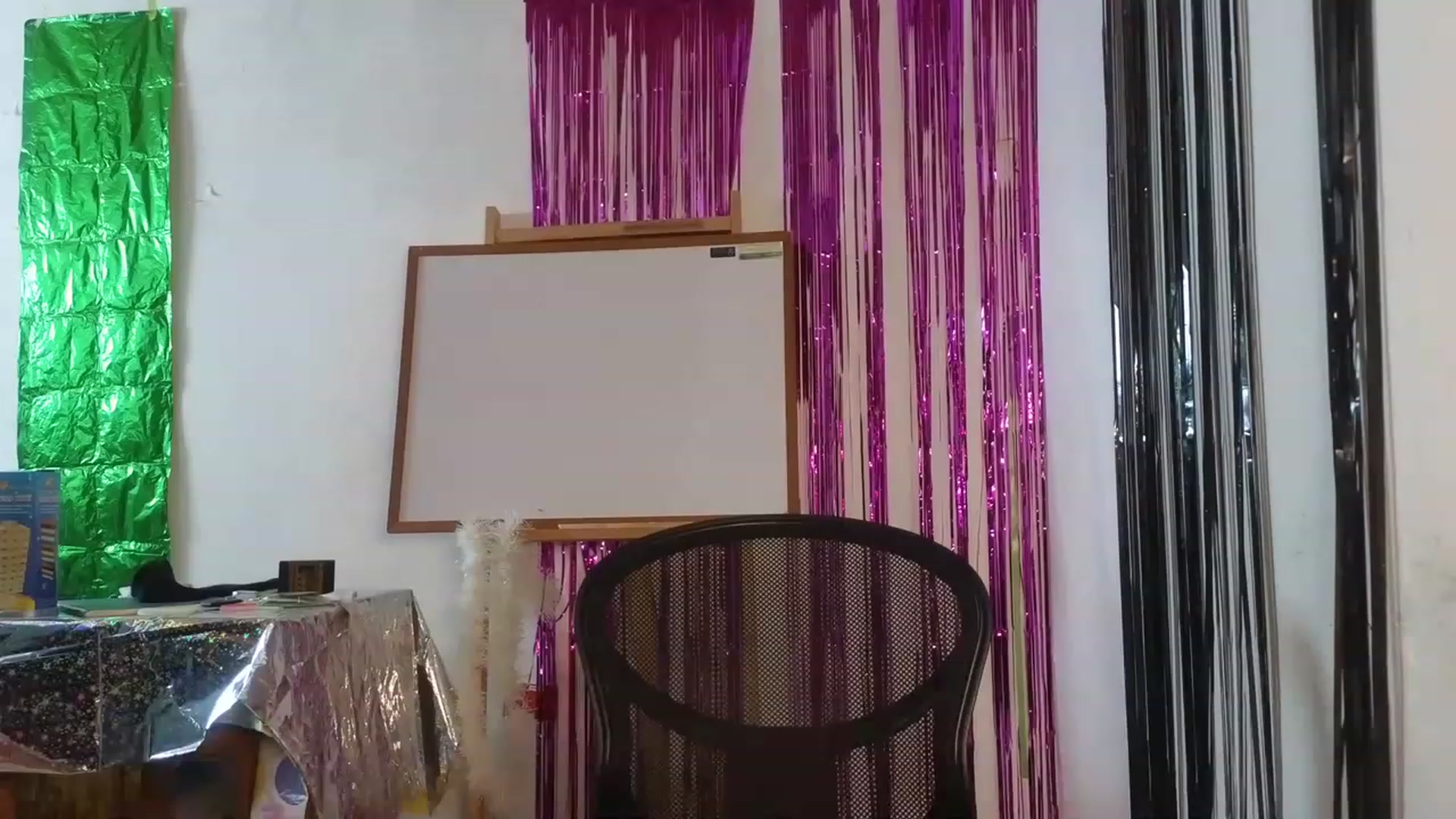 Gallery image thumbnail from Cofewithmilk's myfreecams stream on, 06/06/2023, 15:58 image 15 of 20