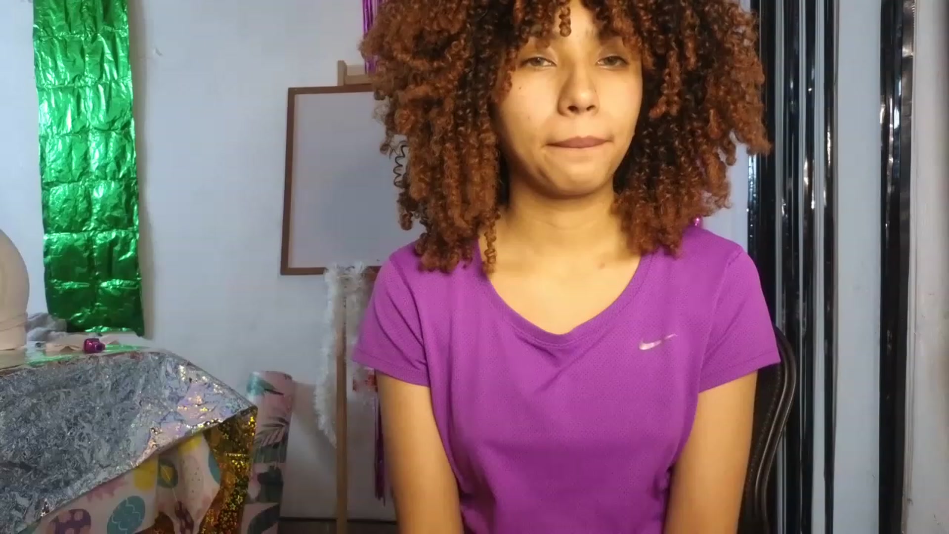 Gallery image thumbnail from Cofewithmilk's myfreecams stream on, 06/07/2023, 15:19 image 1 of 20