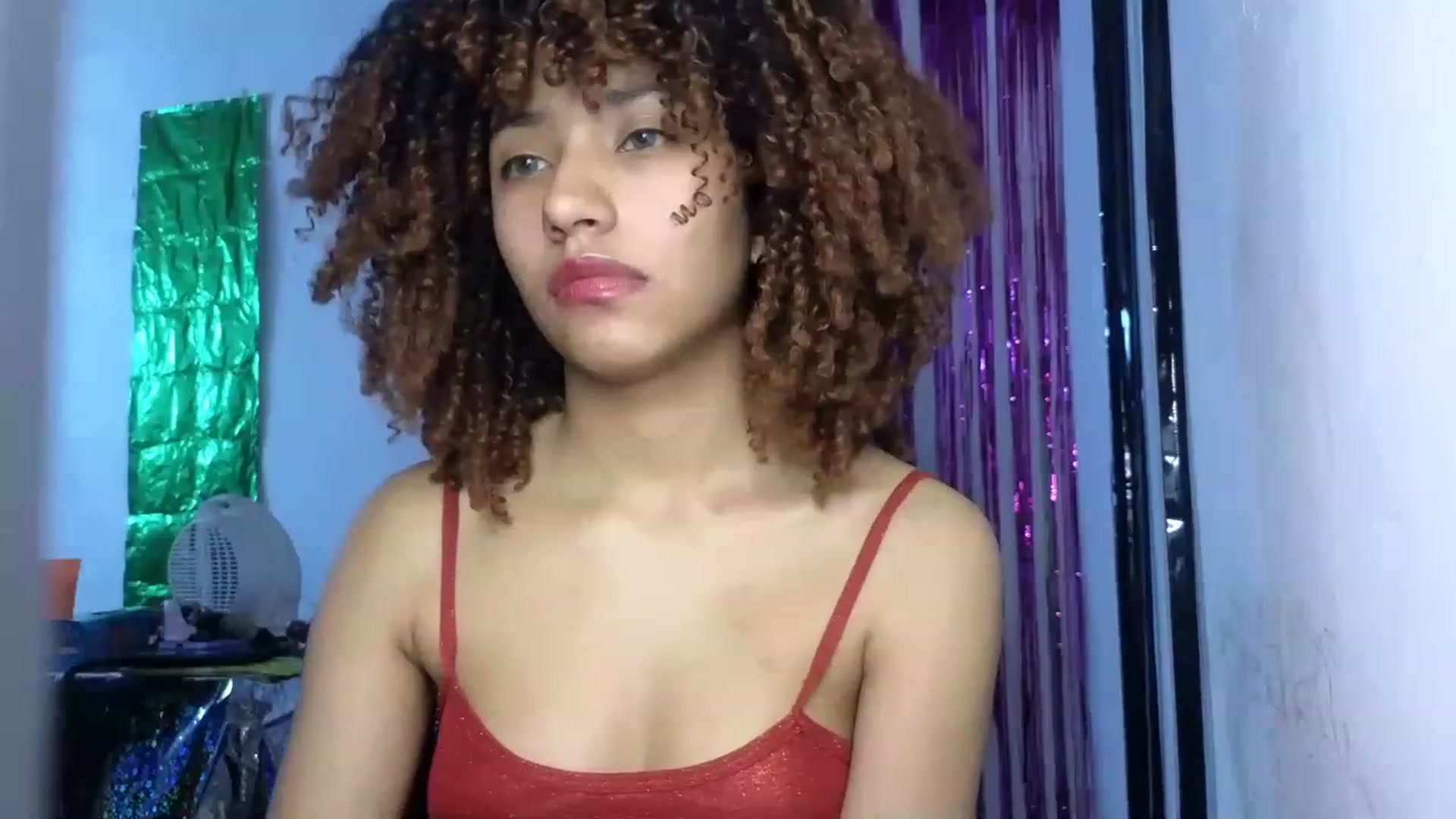 Gallery image thumbnail from Cofewithmilk's myfreecams stream on, 06/10/2023, 17:55 image 10 of 20