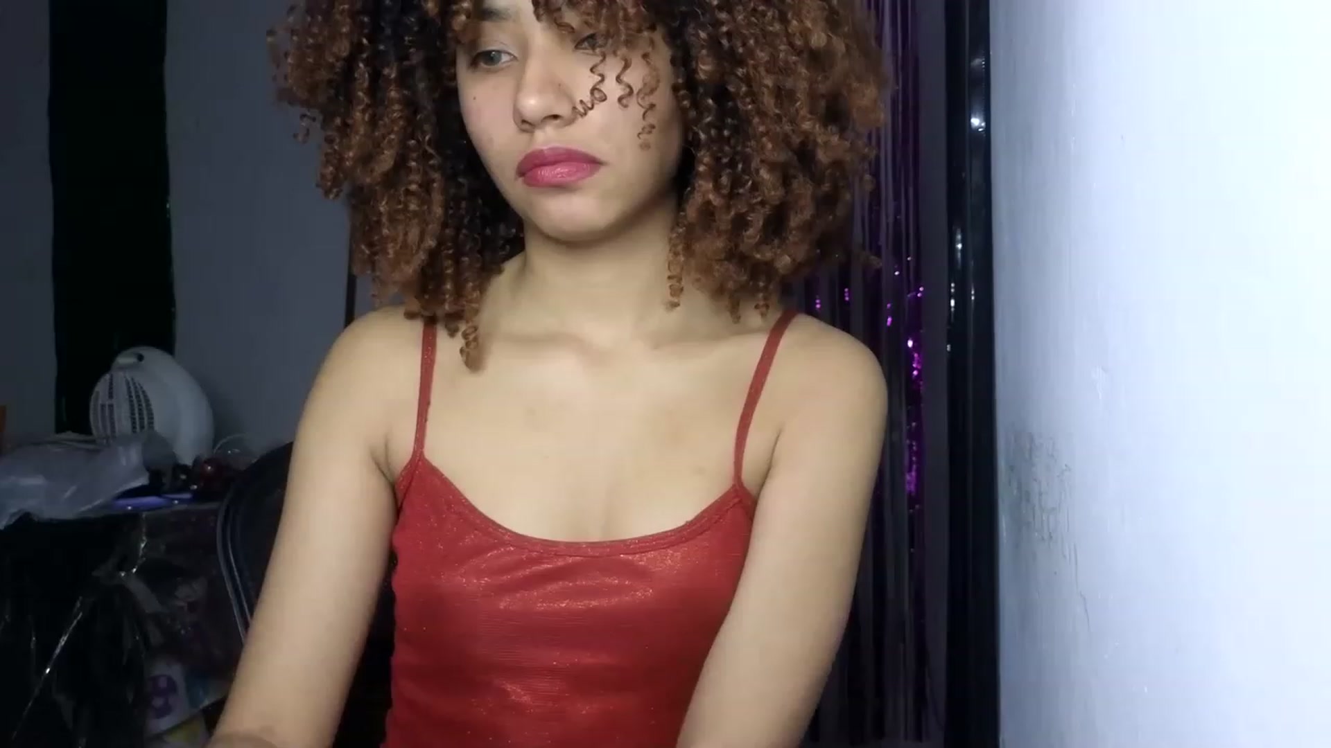 Gallery image thumbnail from Cofewithmilk's myfreecams stream on, 06/11/2023, 02:18 image 4 of 20