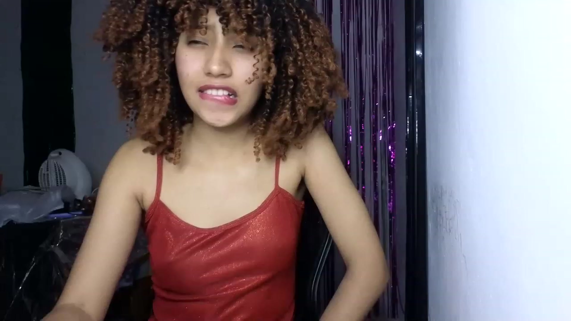 Gallery image thumbnail from Cofewithmilk's myfreecams stream on, 06/11/2023, 02:18 image 5 of 20