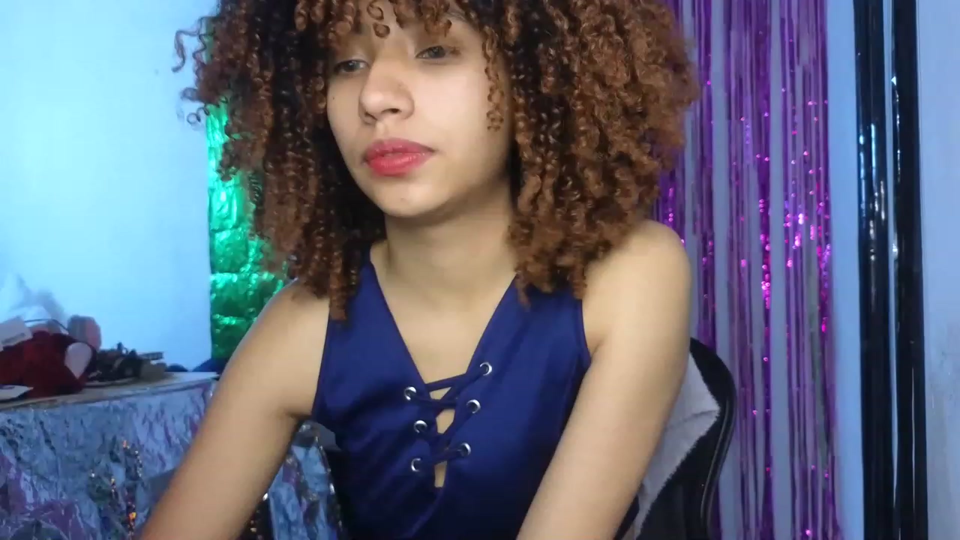 Gallery image thumbnail from Cofewithmilk's myfreecams stream on, 06/15/2023, 15:12 image 14 of 20
