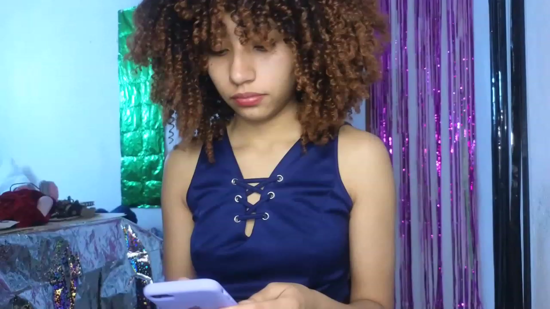 Gallery image thumbnail from Cofewithmilk's myfreecams stream on, 06/15/2023, 15:12 image 7 of 20