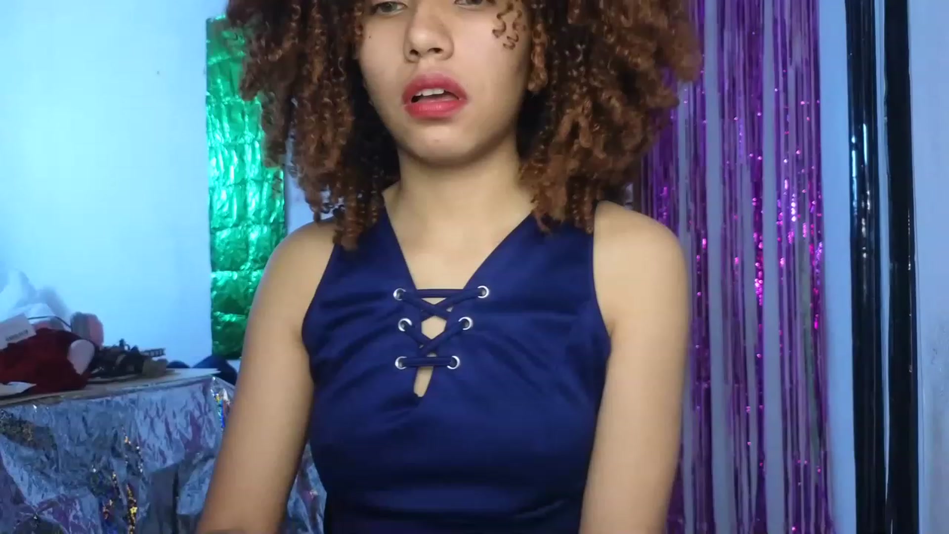 Gallery image thumbnail from Cofewithmilk's myfreecams stream on, 06/15/2023, 16:17 image 17 of 20