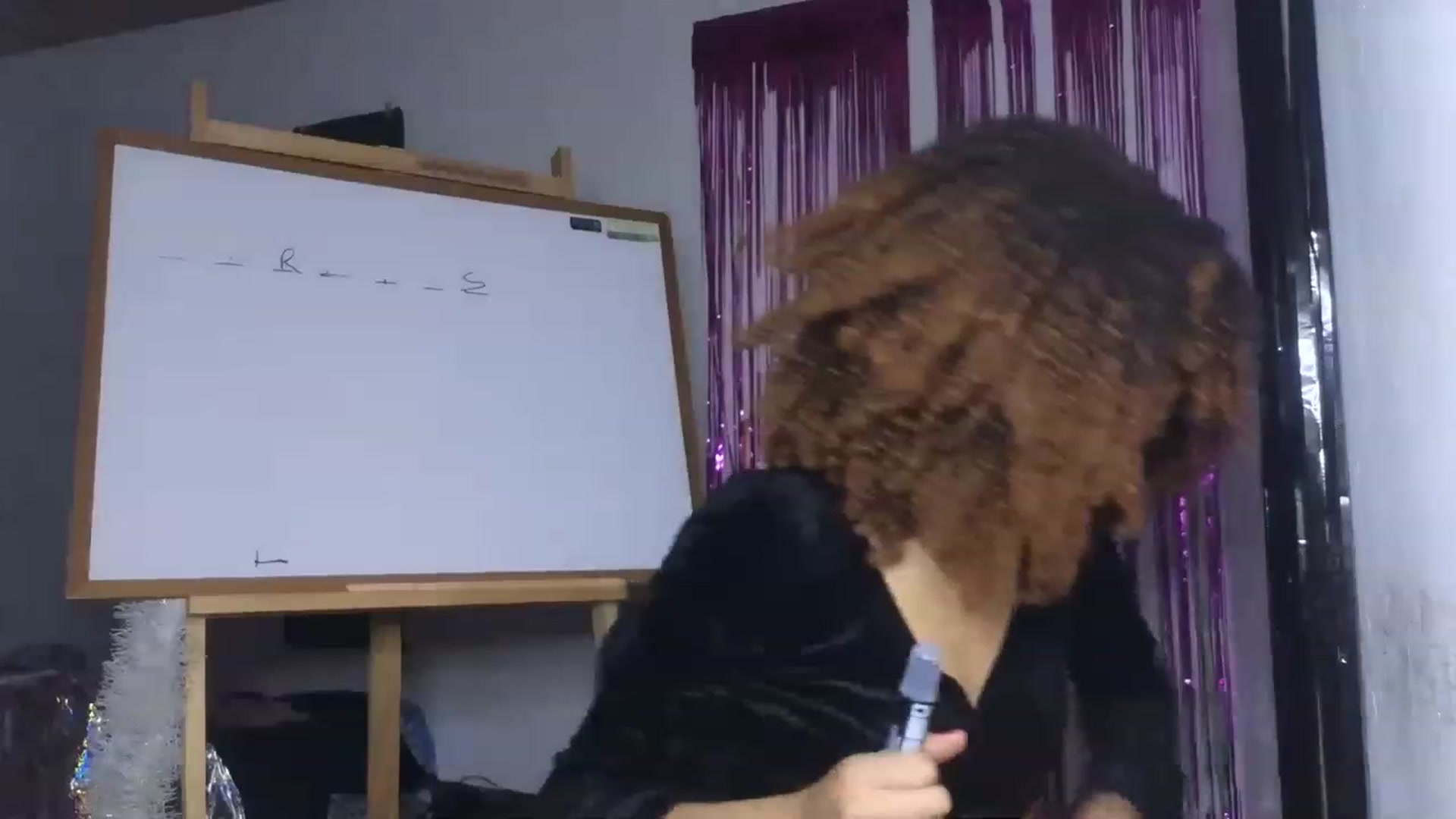 Gallery image thumbnail from Cofewithmilk's myfreecams stream on, 06/19/2023, 03:47 image 19 of 20