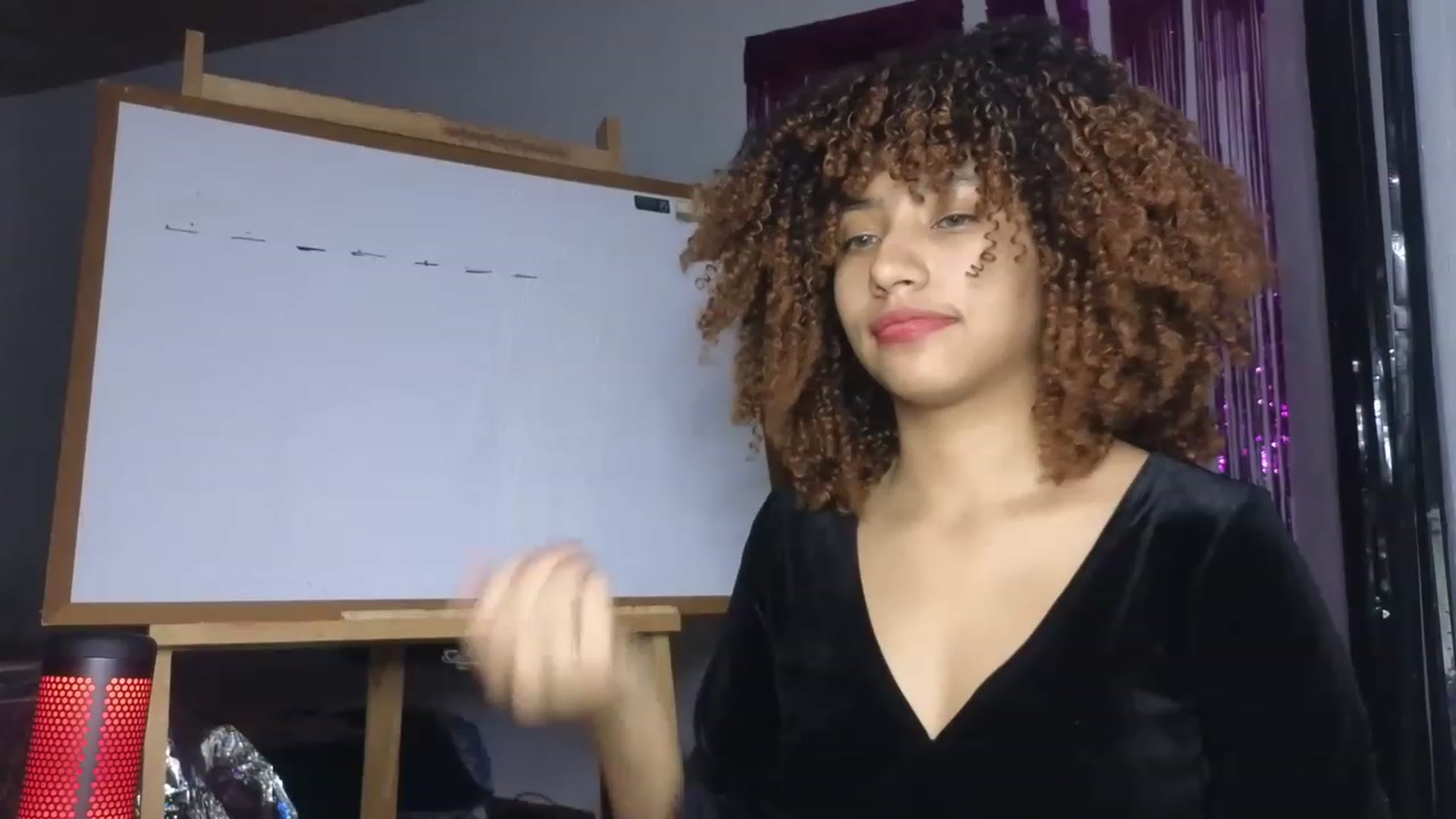 Gallery image thumbnail from Cofewithmilk's myfreecams stream on, 06/19/2023, 05:28 image 18 of 20