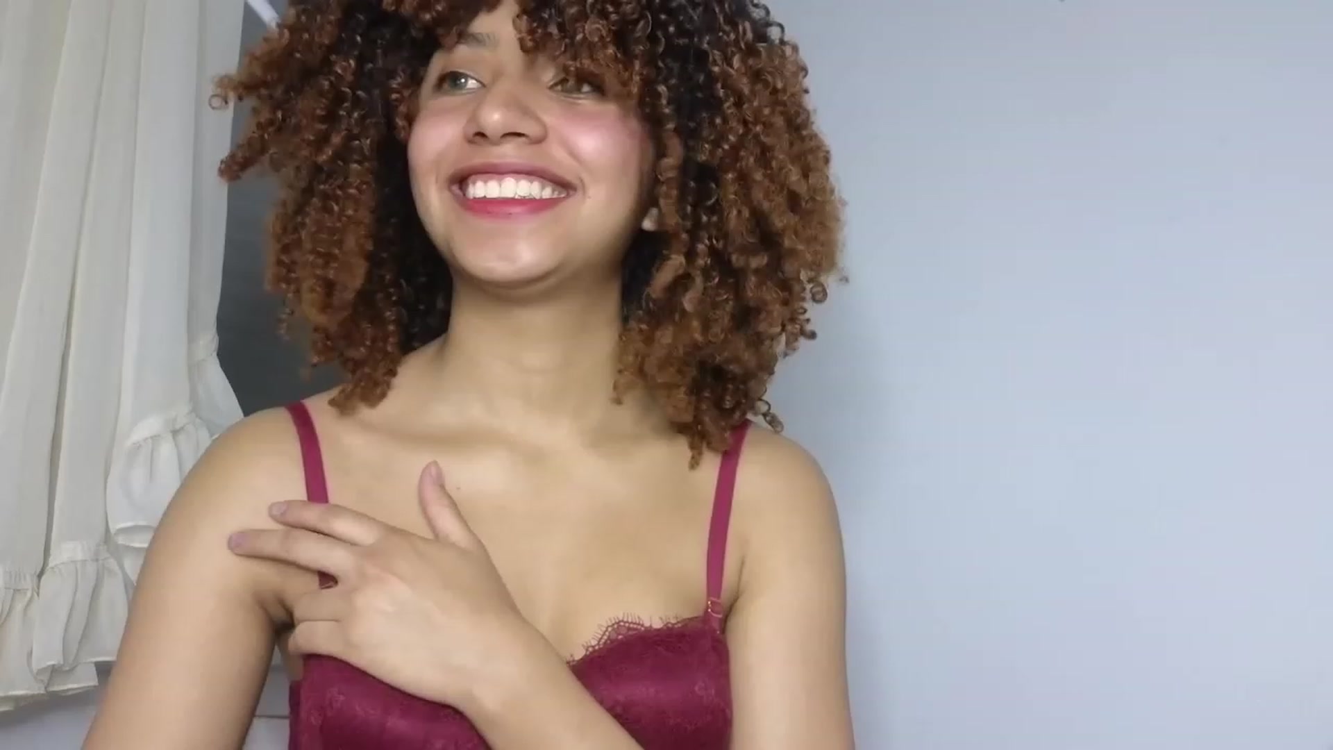 Gallery image thumbnail from Cofewithmilk's myfreecams stream on, 07/01/2023, 19:28 image 16 of 20