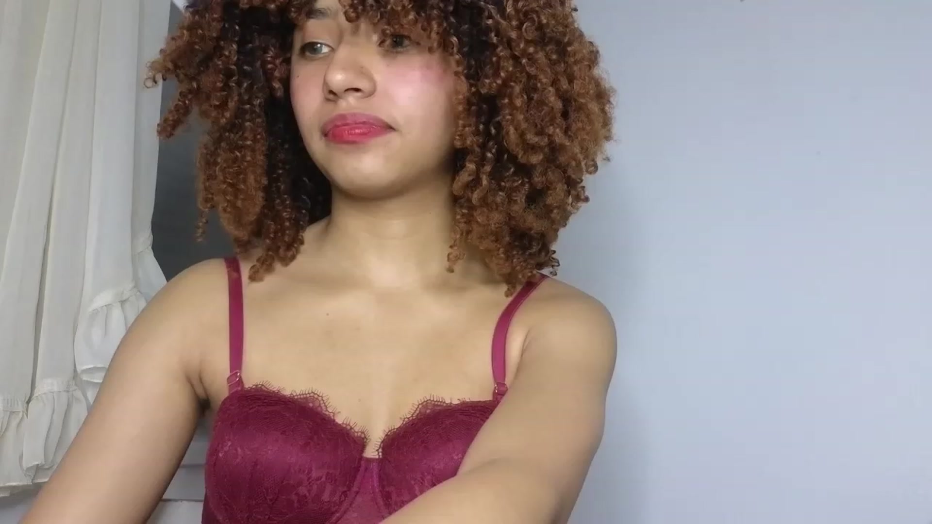 Gallery image thumbnail from Cofewithmilk's myfreecams stream on, 07/01/2023, 19:28 image 14 of 20