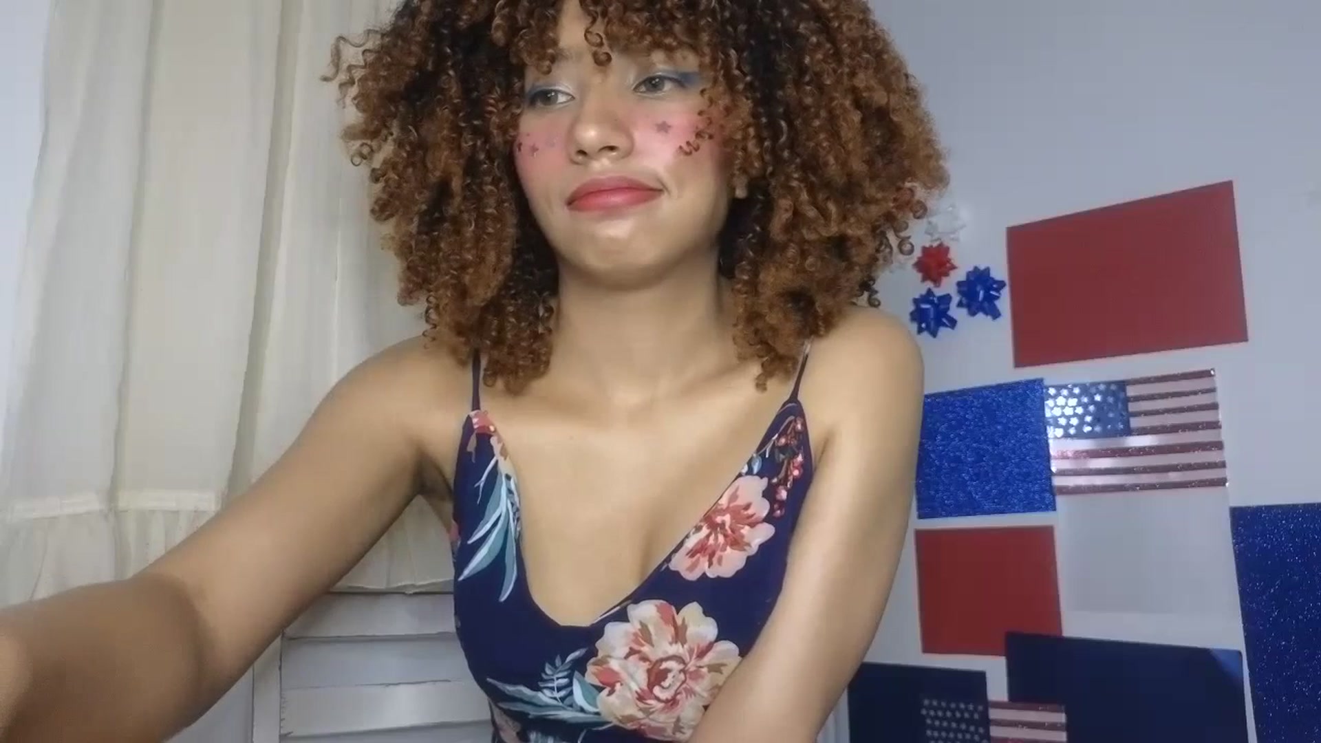 Gallery image thumbnail from Cofewithmilk's myfreecams stream on, 07/05/2023, 03:35 image 10 of 20