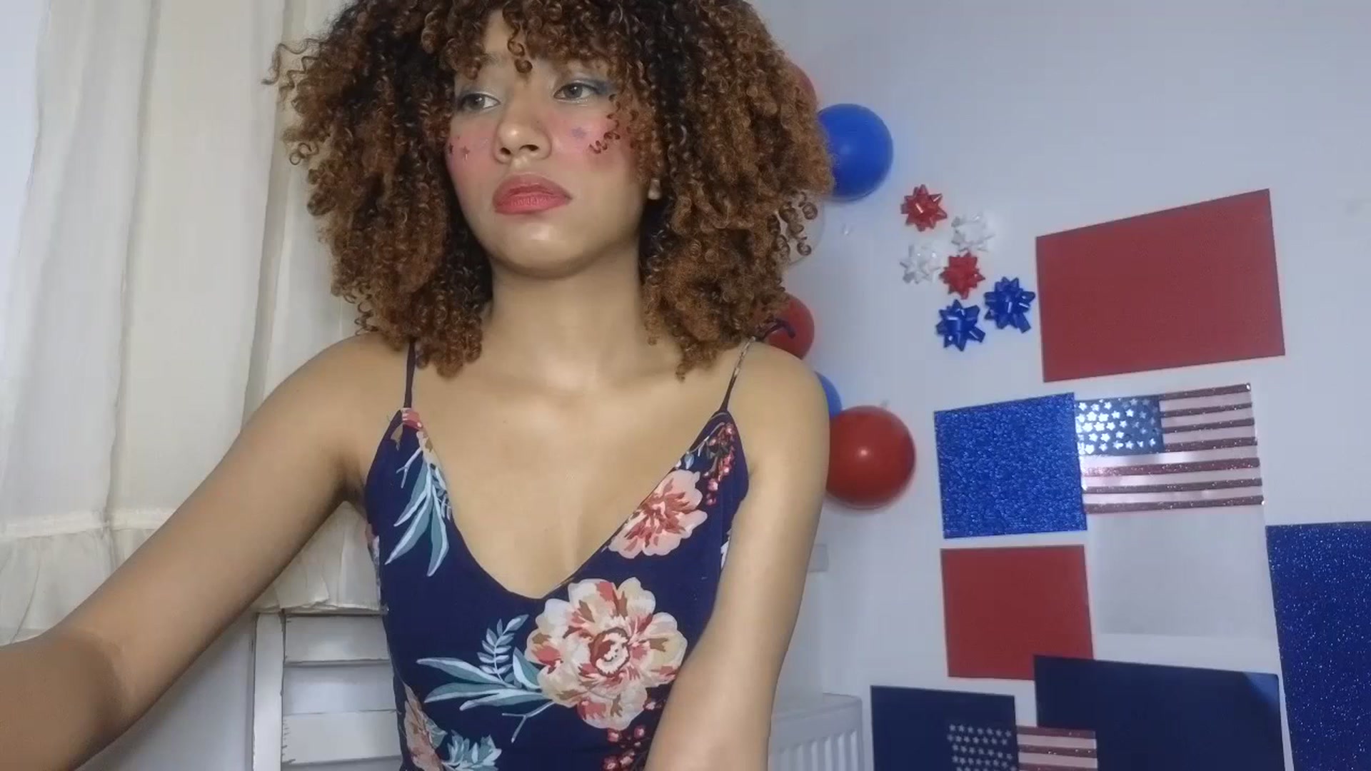 Gallery image thumbnail from Cofewithmilk's myfreecams stream on, 07/05/2023, 03:35 image 1 of 20