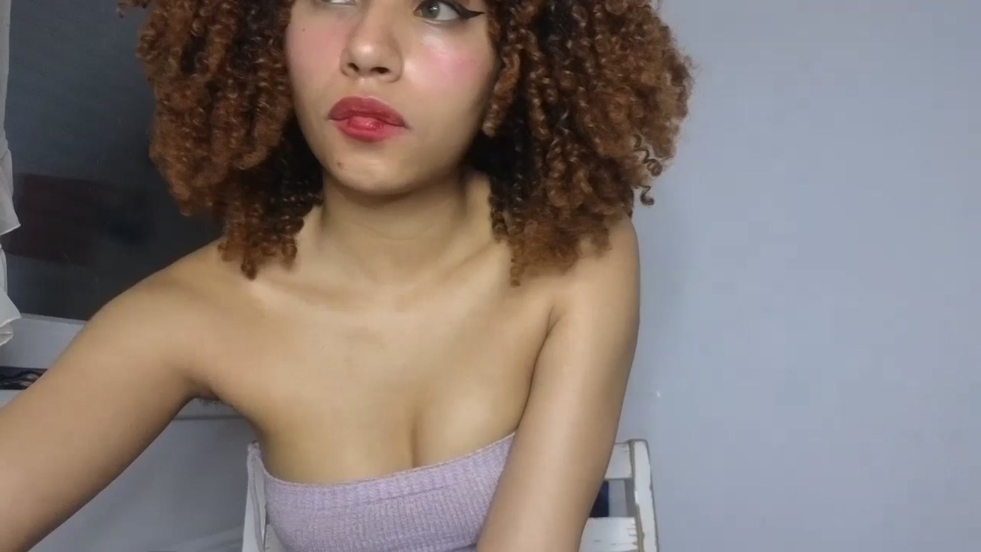 Gallery image thumbnail from Cofewithmilk's myfreecams stream on, 07/10/2023, 02:53 image 20 of 20