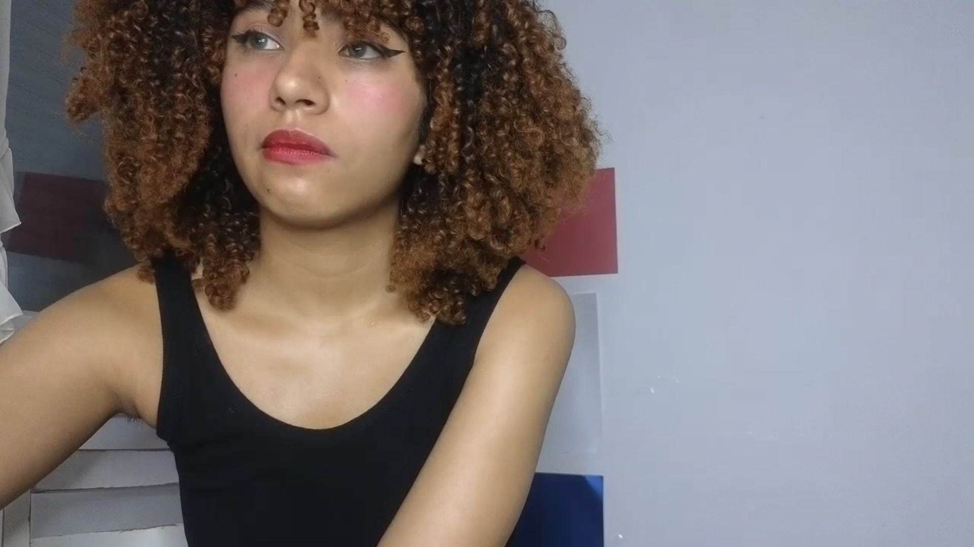 Gallery image thumbnail from Cofewithmilk's myfreecams stream on, 07/10/2023, 02:53 image 15 of 20