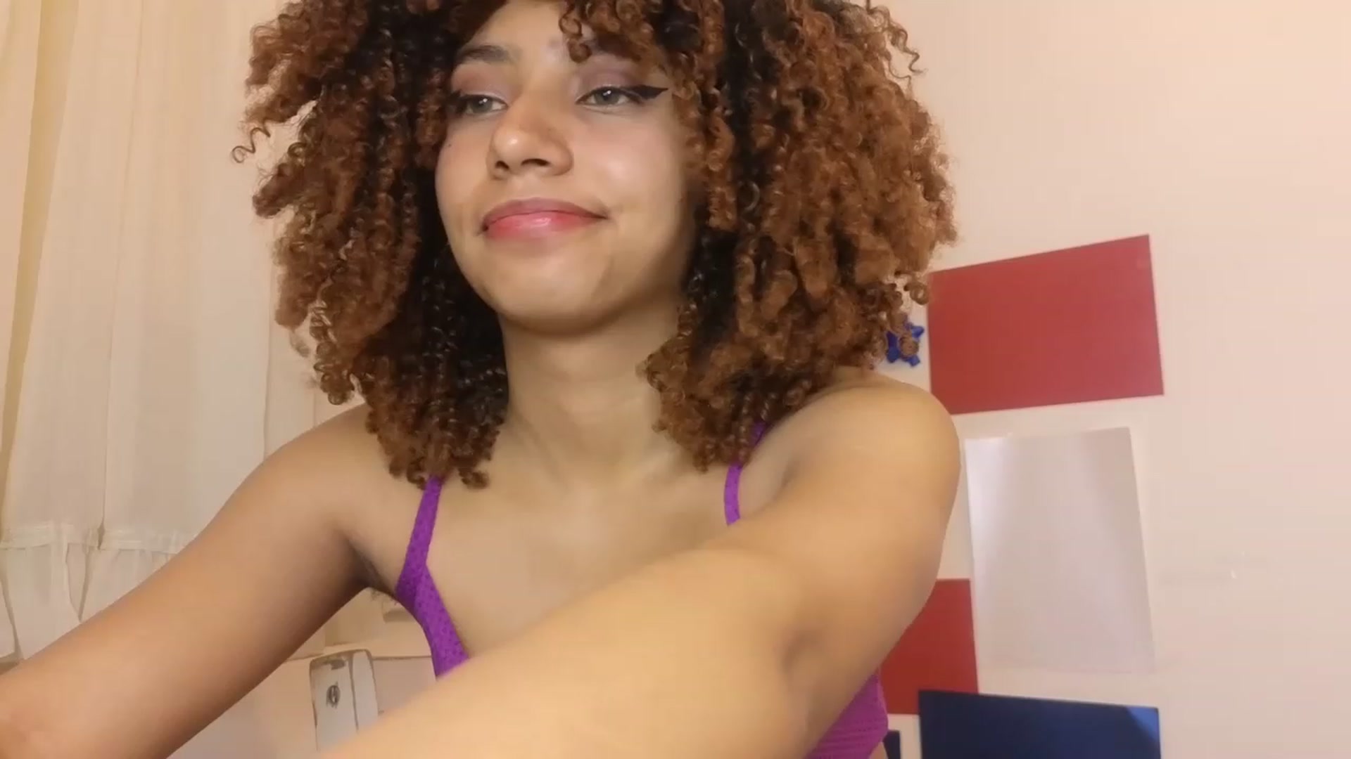 Gallery image thumbnail from Cofewithmilk's myfreecams stream on, 07/15/2023, 06:47 image 6 of 20