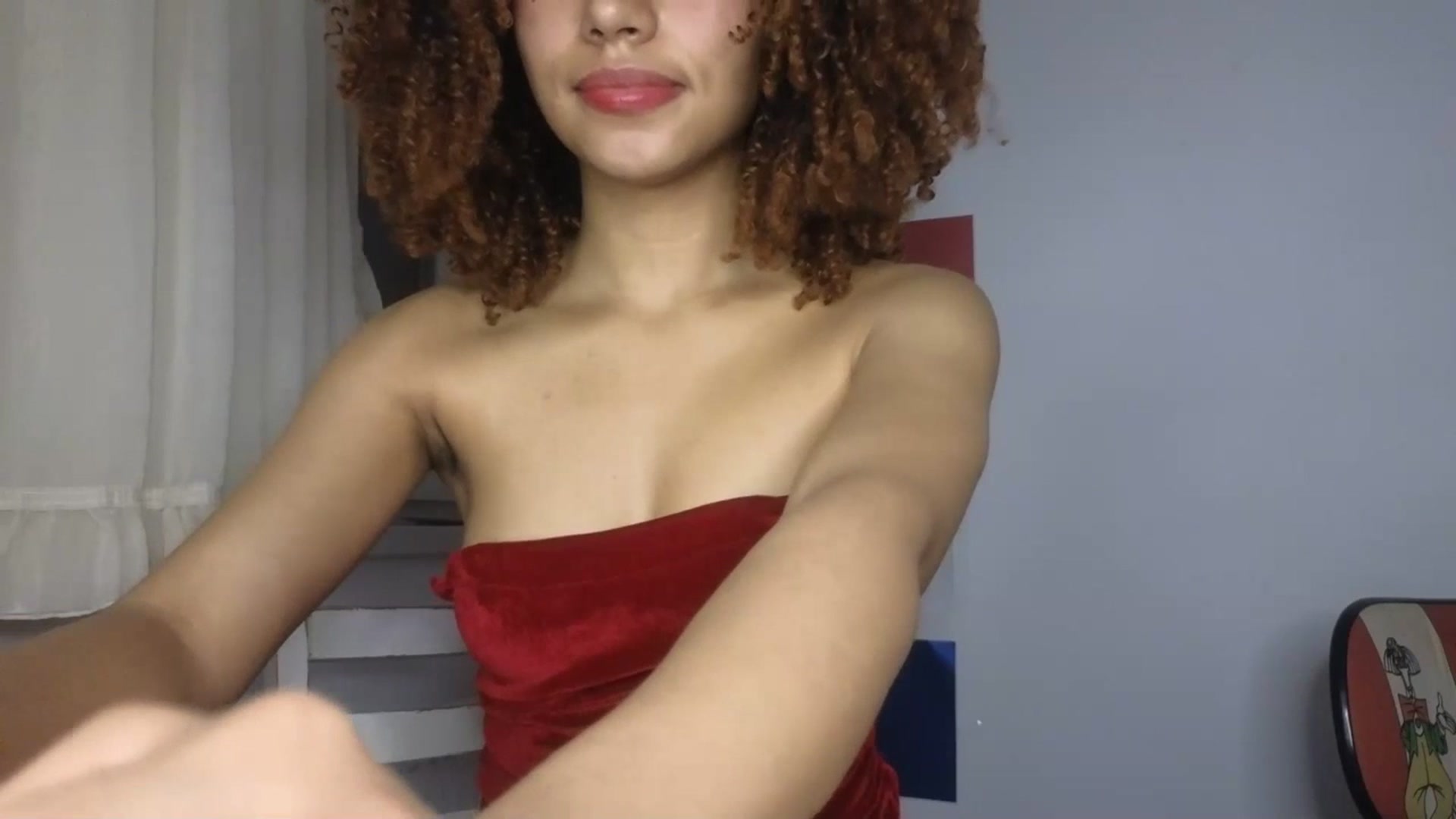Gallery image thumbnail from Cofewithmilk's myfreecams stream on, 07/19/2023, 02:10 image 6 of 20