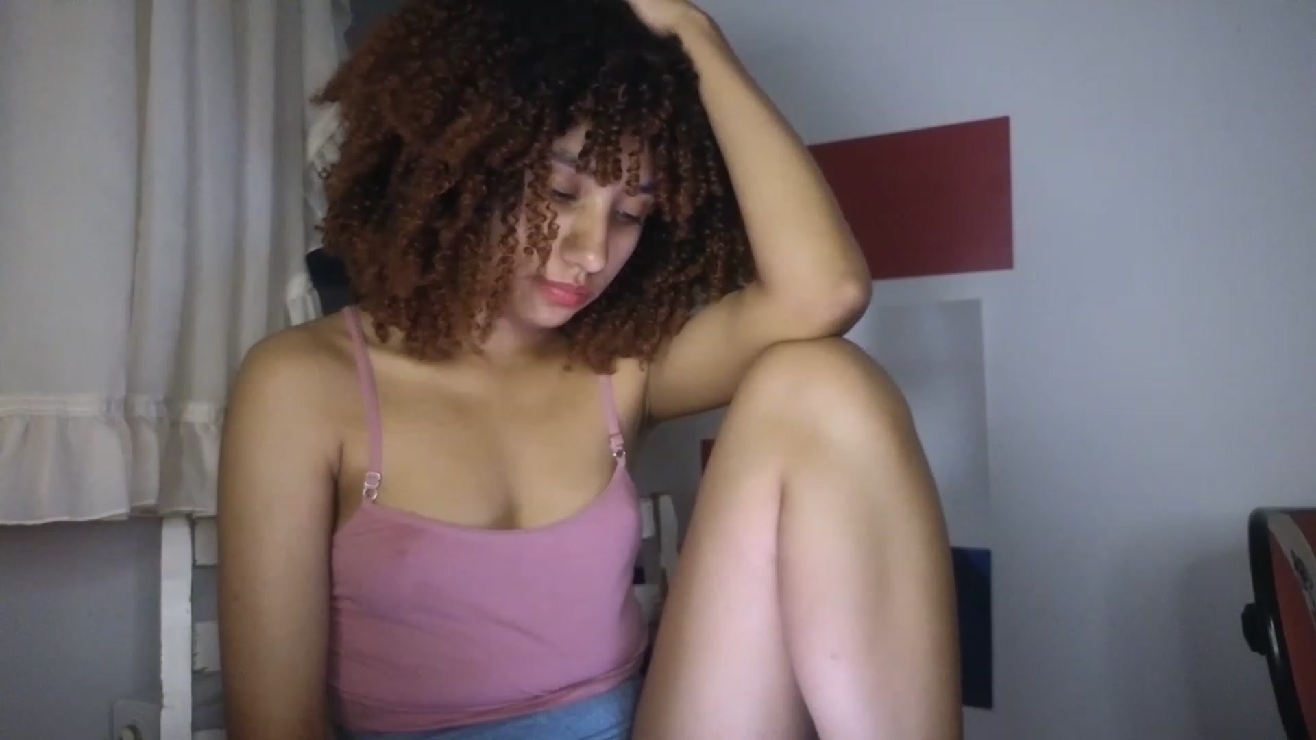 Gallery image thumbnail from Cofewithmilk's myfreecams stream on, 07/19/2023, 15:39 image 11 of 20