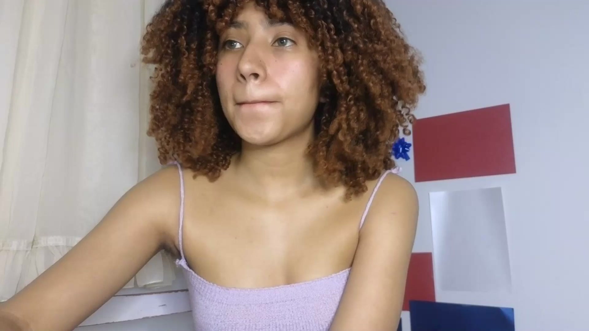 Gallery image thumbnail from Cofewithmilk's myfreecams stream on, 07/21/2023, 01:13 image 20 of 20