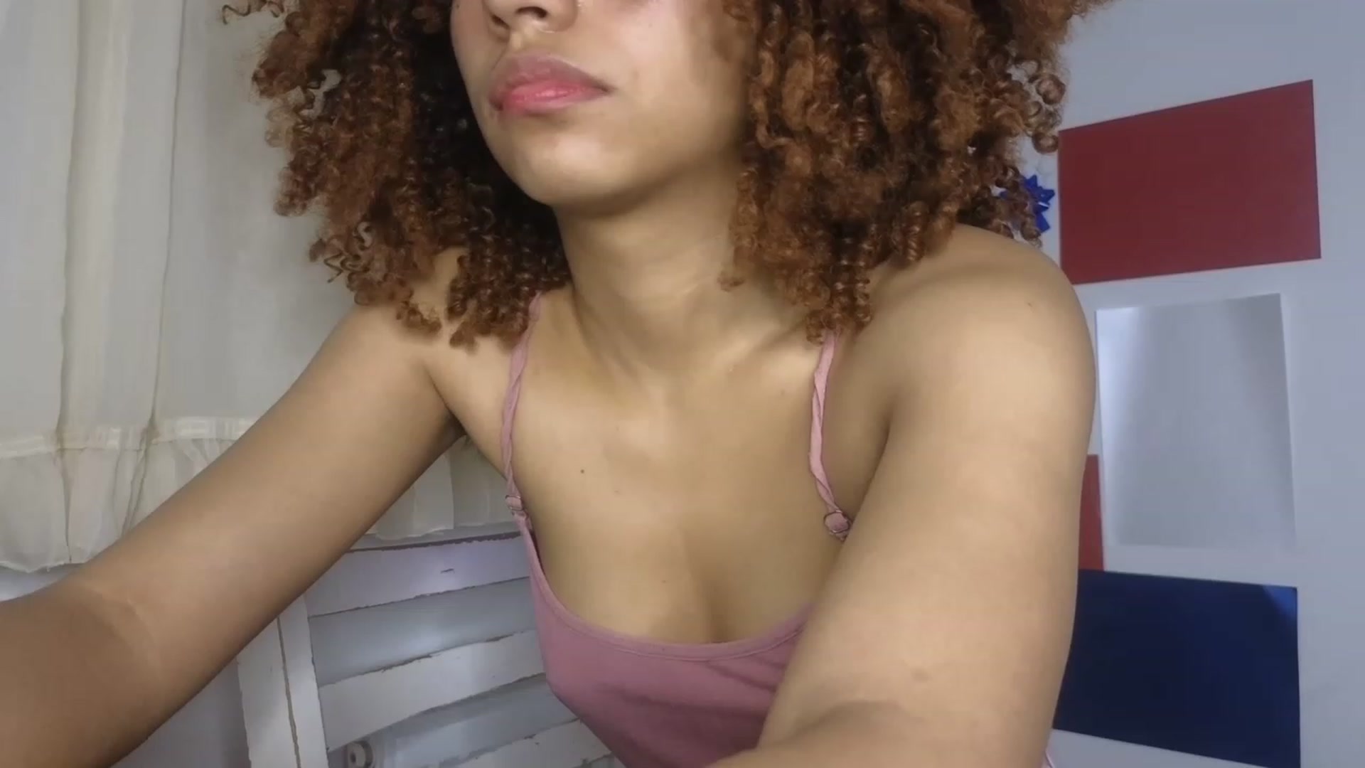 Gallery image thumbnail from Cofewithmilk's myfreecams stream on, 07/22/2023, 10:13 image 2 of 20